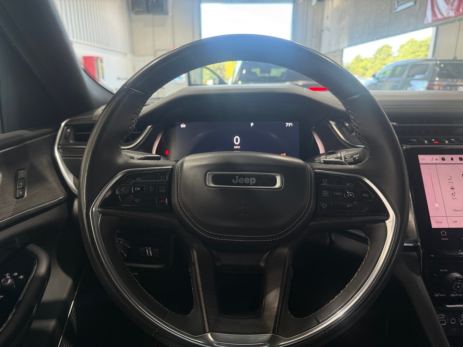 Thumbnail: 2023 Jeep Grand Cherokee - 4
