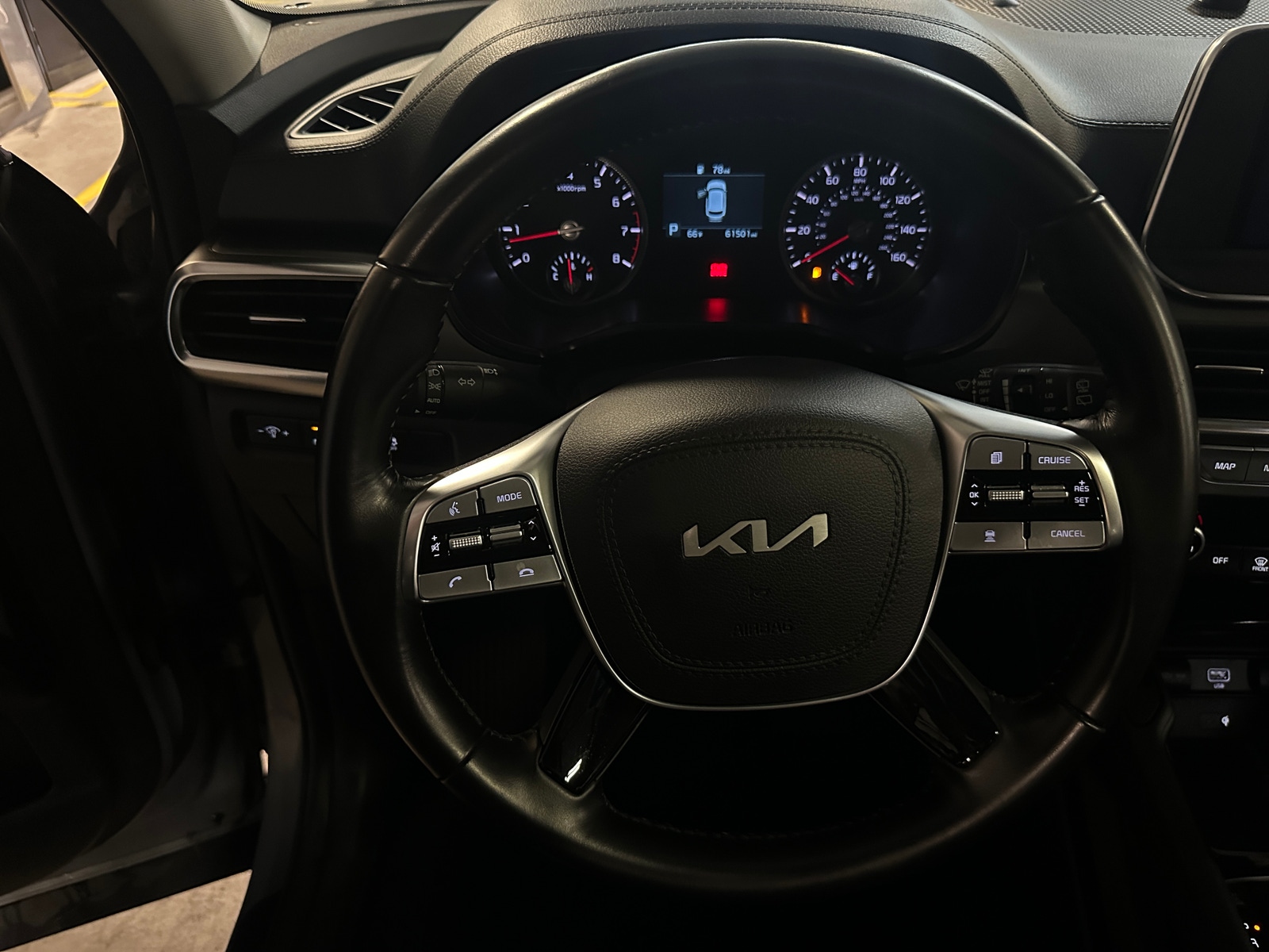 Thumbnail: 2022 Kia Telluride - 4