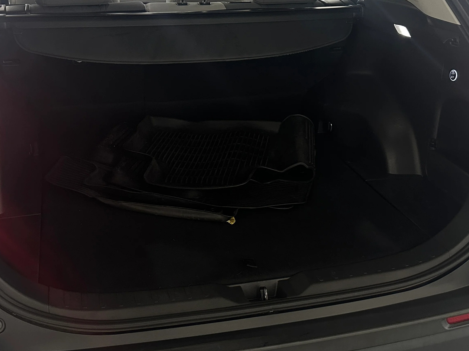 Thumbnail: 2023 Toyota RAV4 - 7
