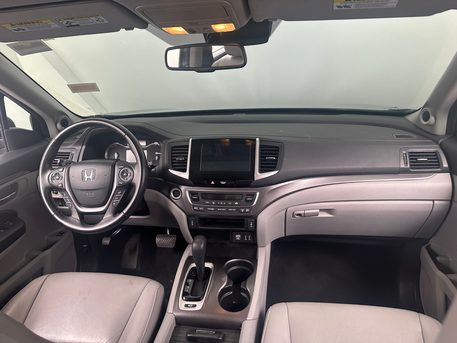 Thumbnail: 2016 Honda Pilot - 2