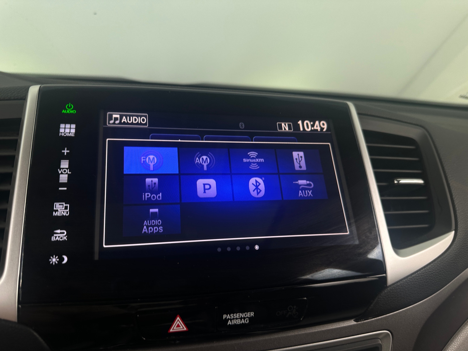 Thumbnail: 2016 Honda Pilot - 3