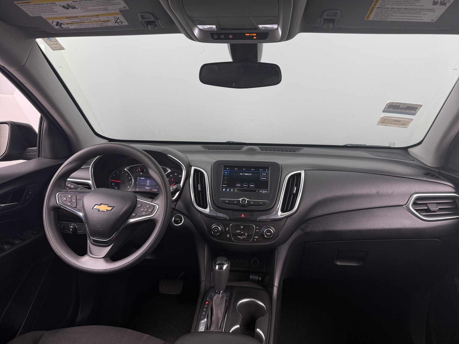 Thumbnail: 2019 Chevrolet Equinox - 3