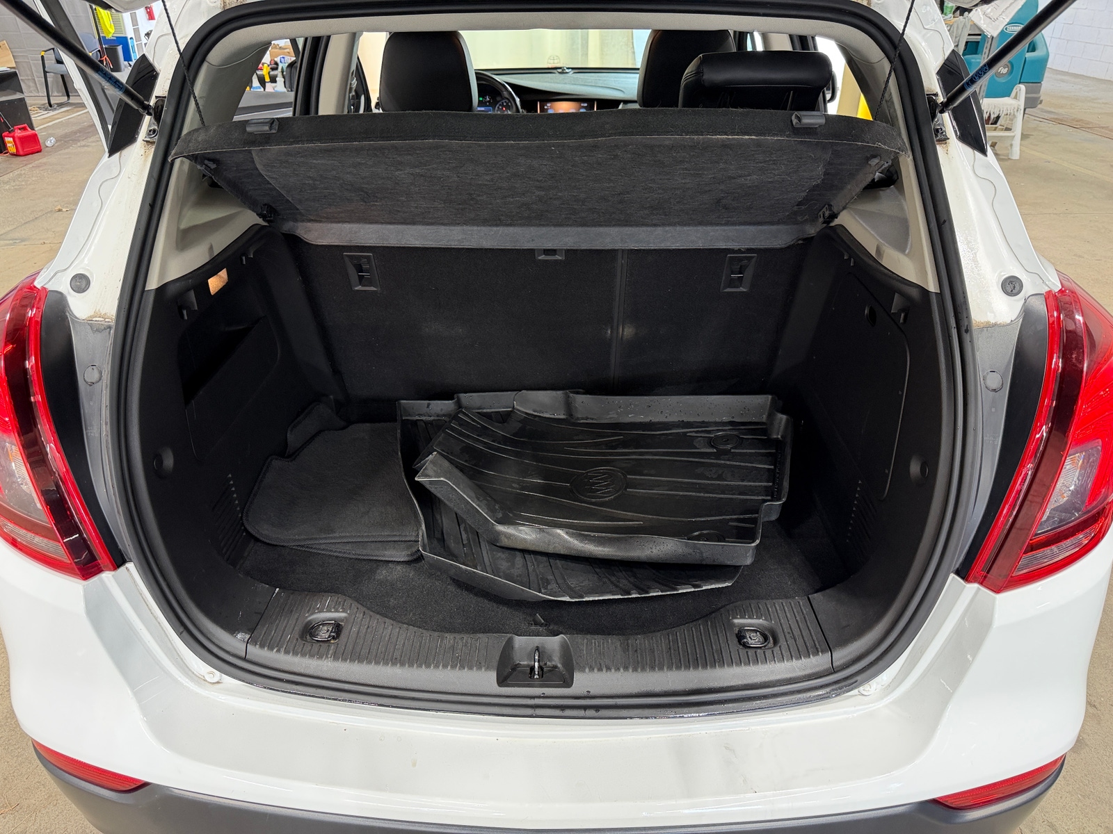 Thumbnail: 2019 Buick Encore - 6