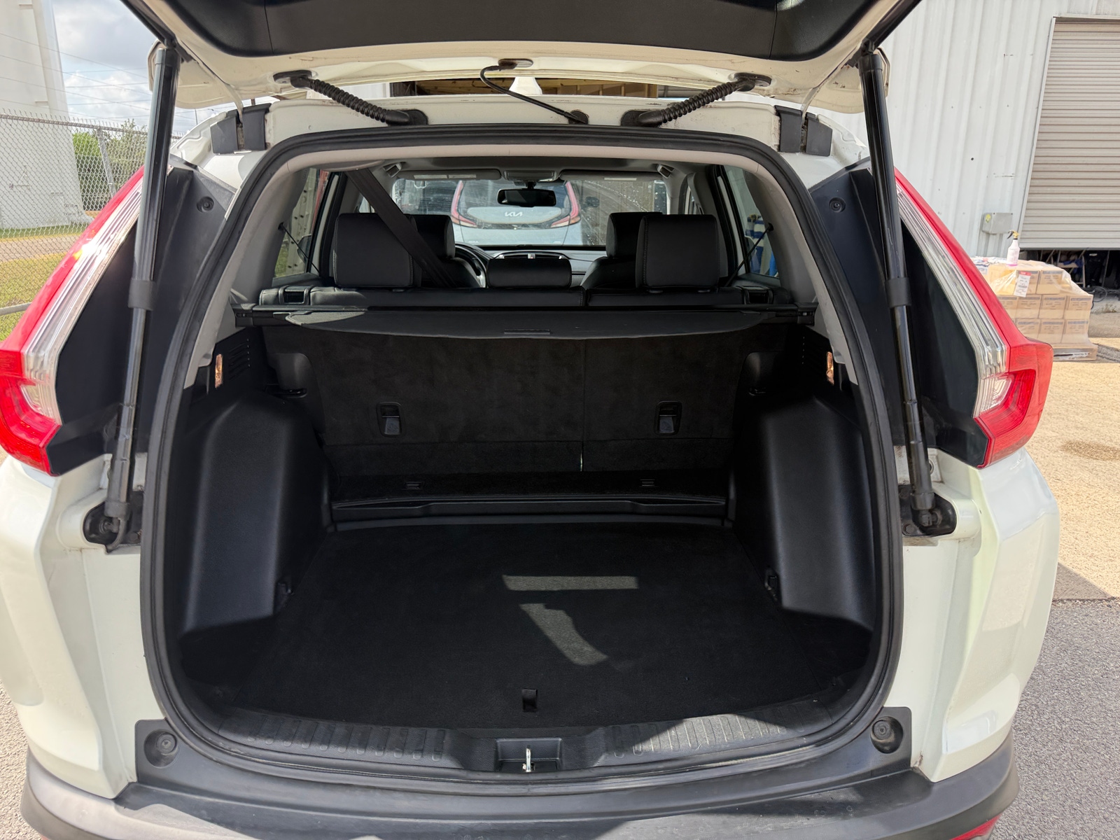 Thumbnail: 2017 Honda CR-V - 6