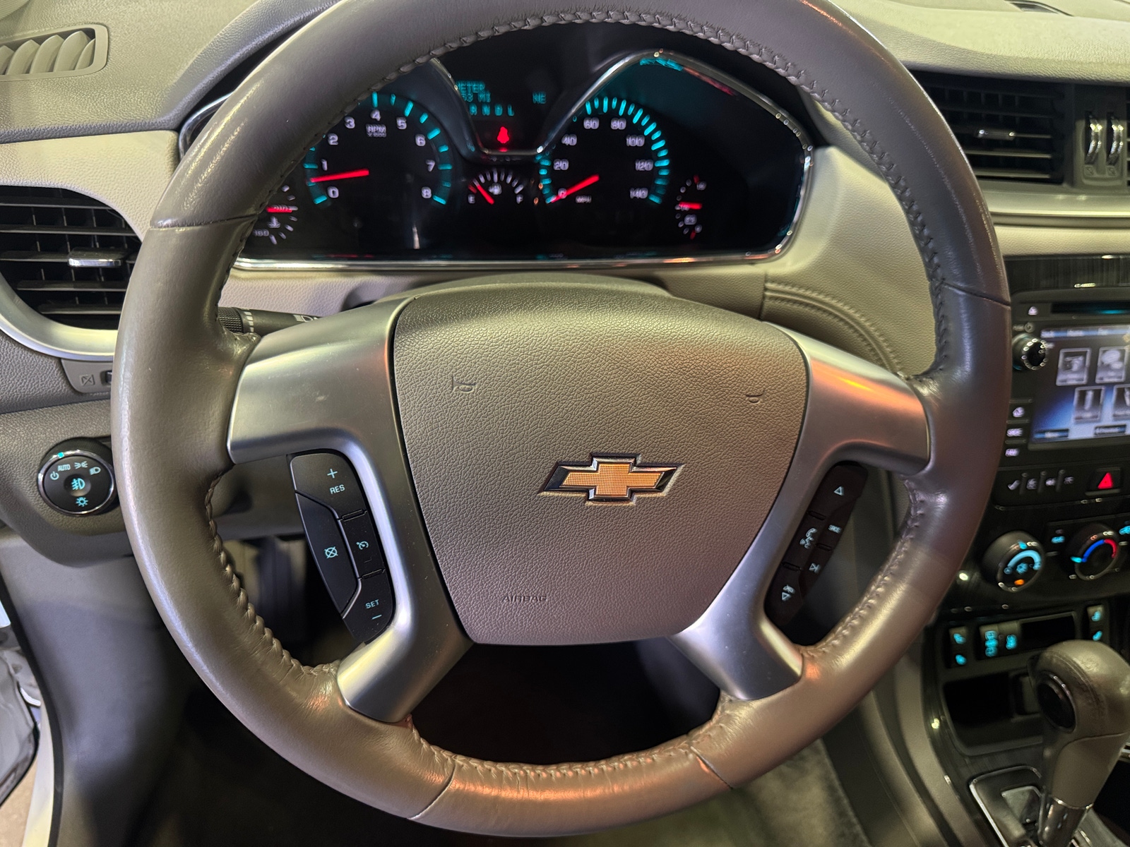 Thumbnail: 2015 Chevrolet Traverse - 5