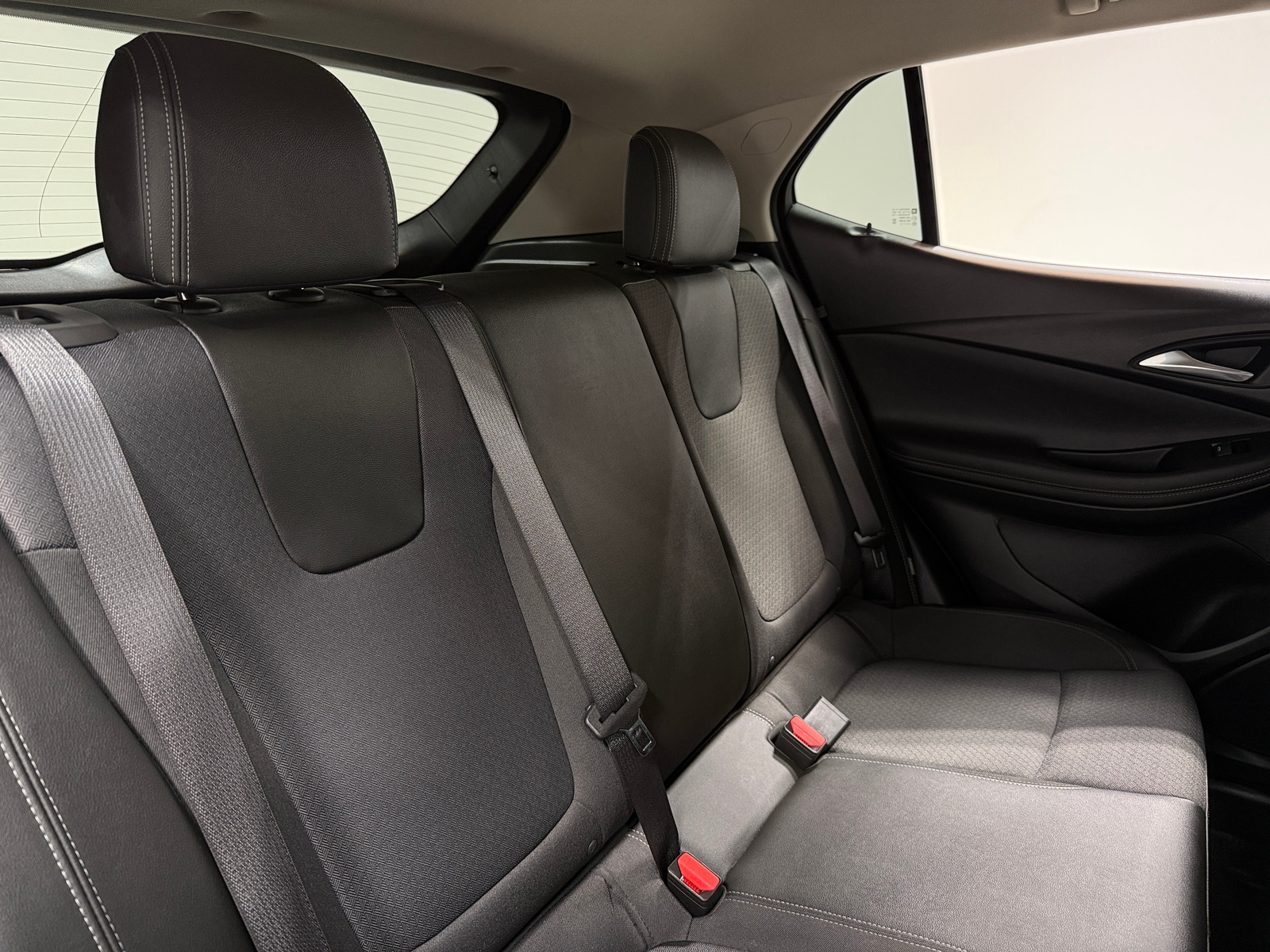 Thumbnail: 2025 Buick Encore GX - 5