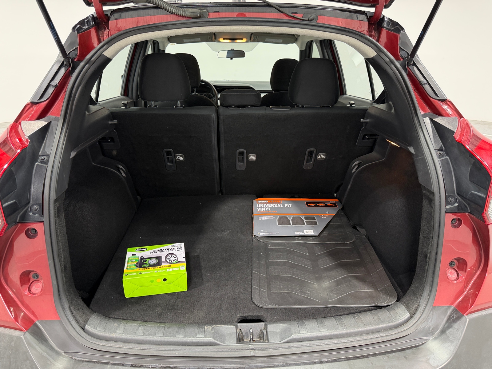 Thumbnail: 2019 Nissan Kicks - 7