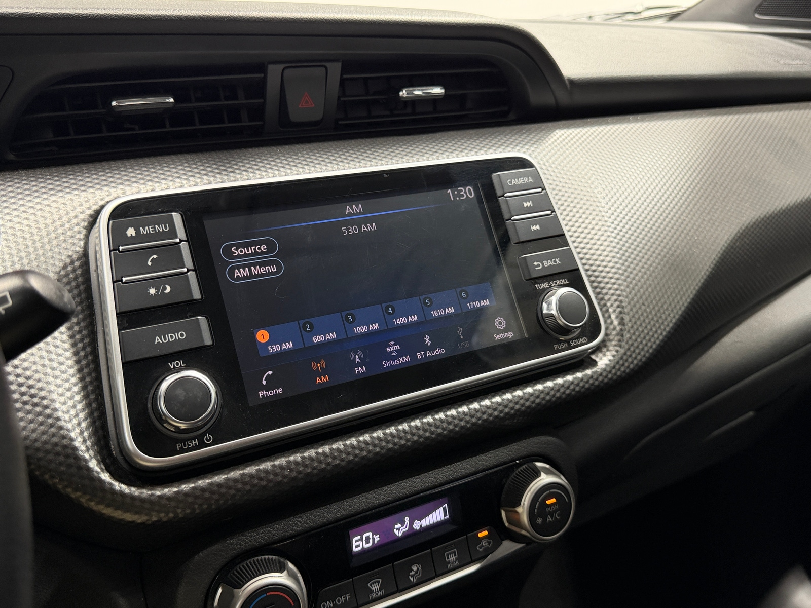 Thumbnail: 2019 Nissan Kicks - 4
