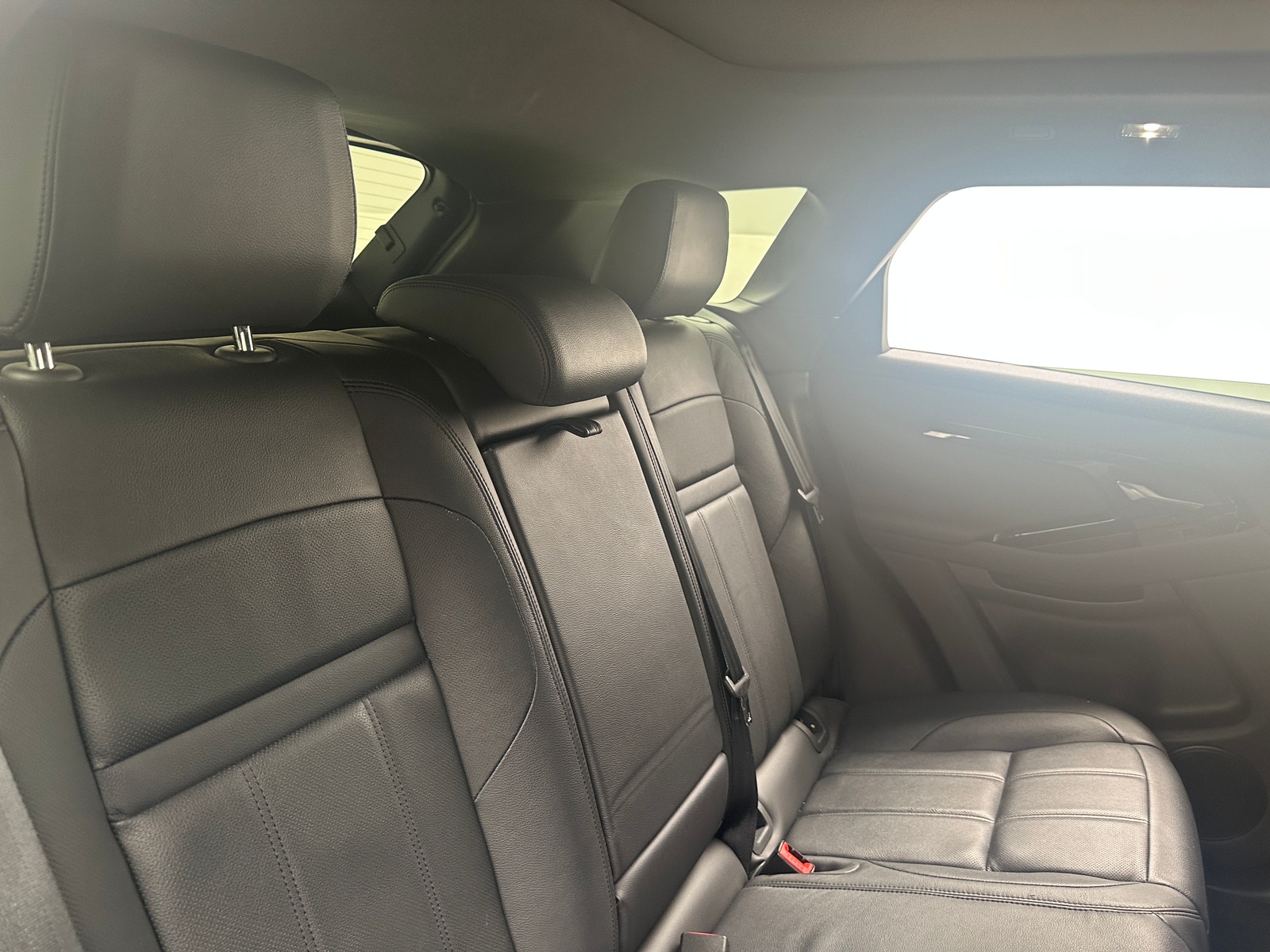 Thumbnail: 2024 Land Rover Range Rover Evoque - 5