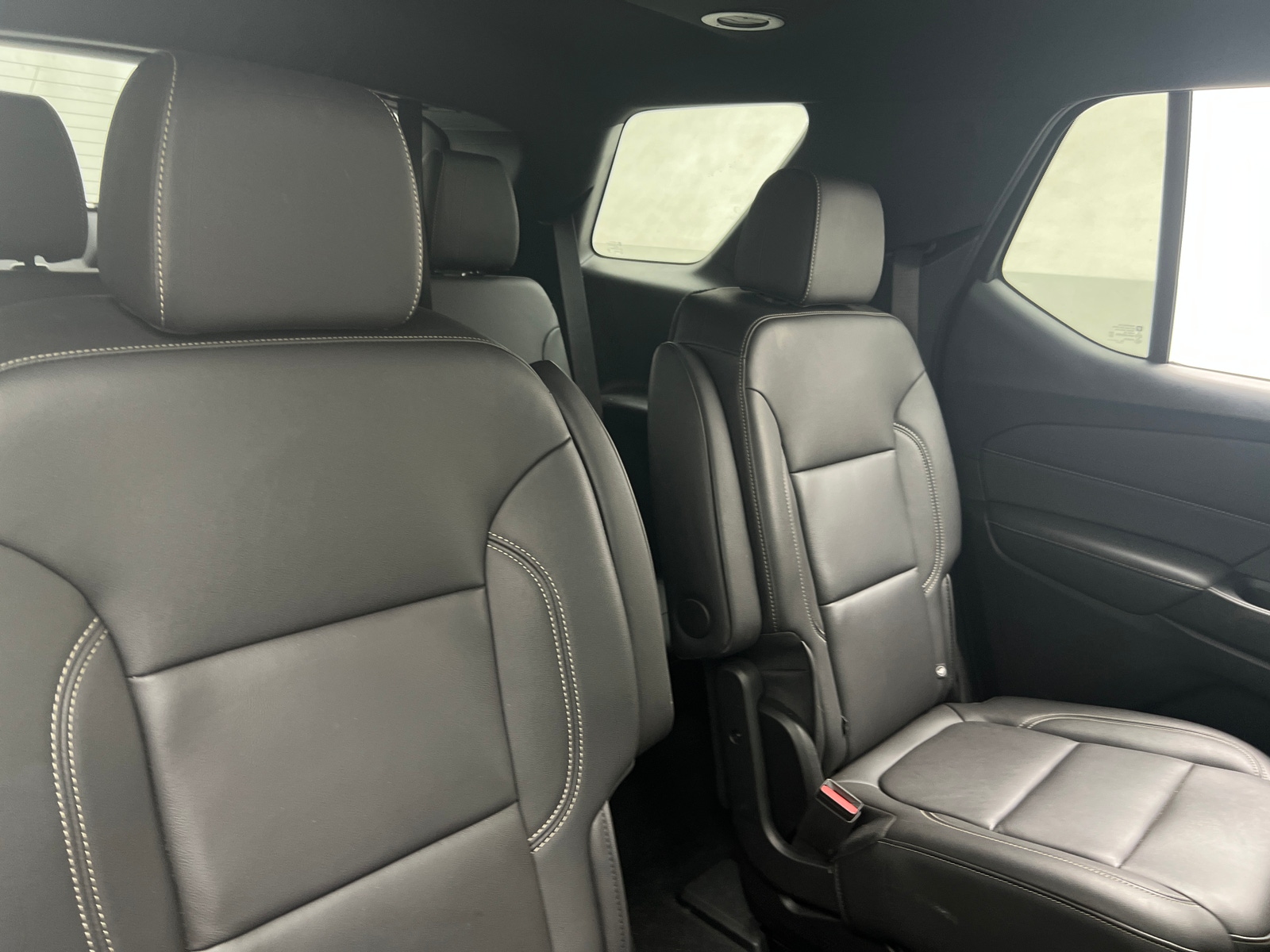 Thumbnail: 2023 Chevrolet Traverse - 5