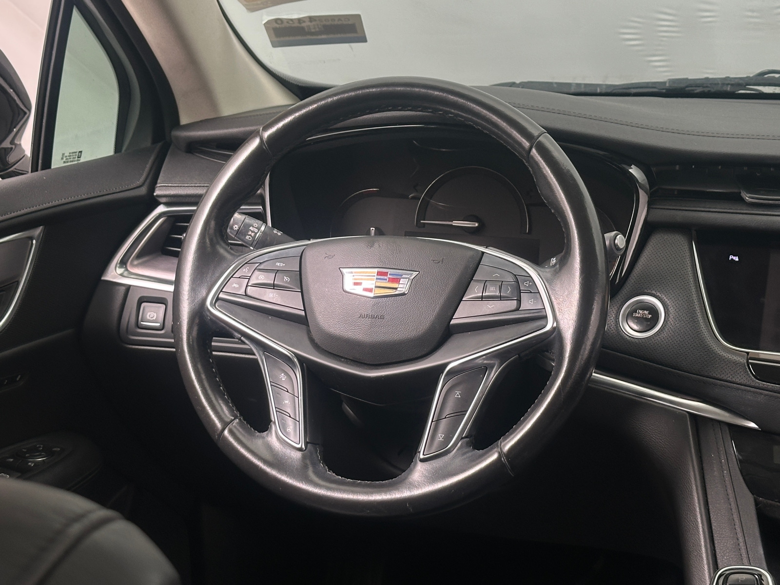 Thumbnail: 2019 Cadillac XT5 - 4