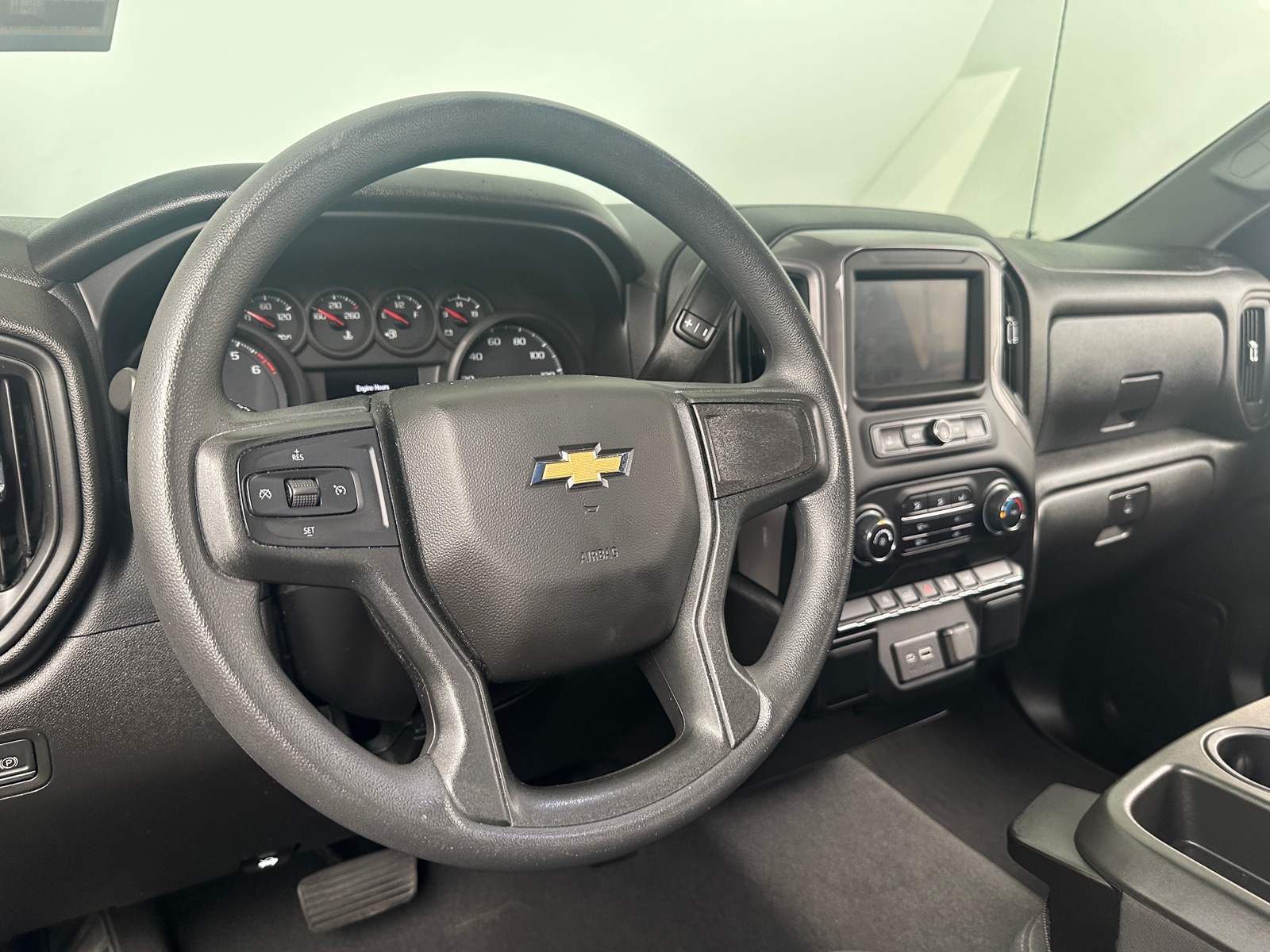 Thumbnail: 2022 Chevrolet Silverado 1500 - 5