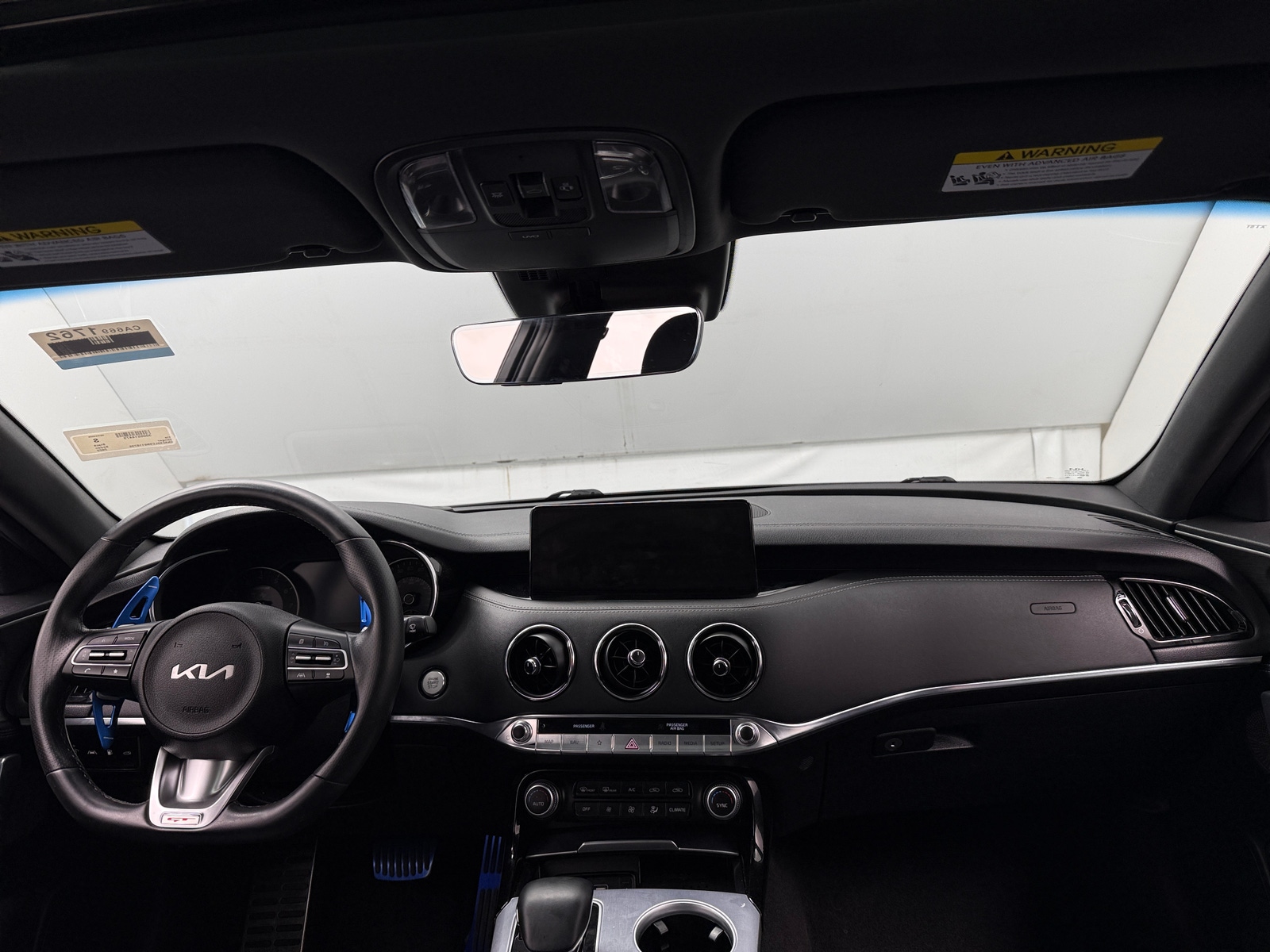 Thumbnail: 2022 Kia Stinger - 2