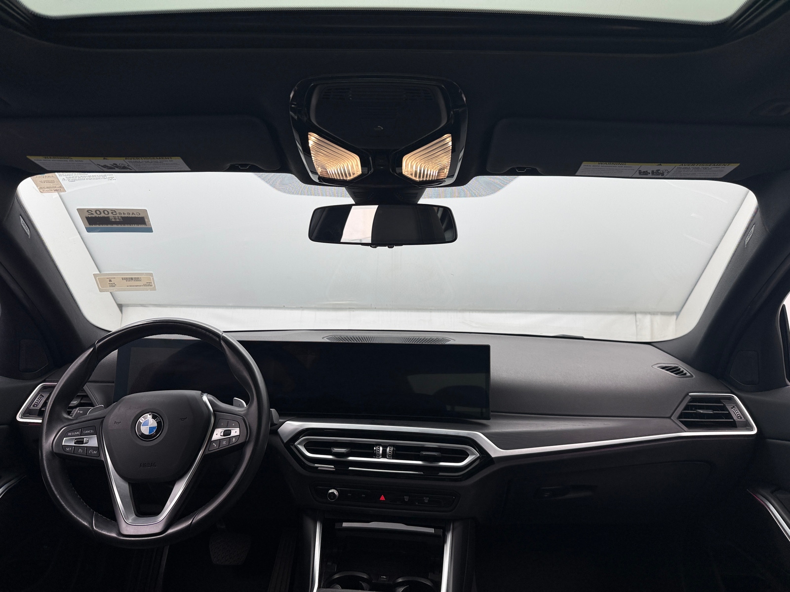 Thumbnail: 2024 BMW 3 Series - 3