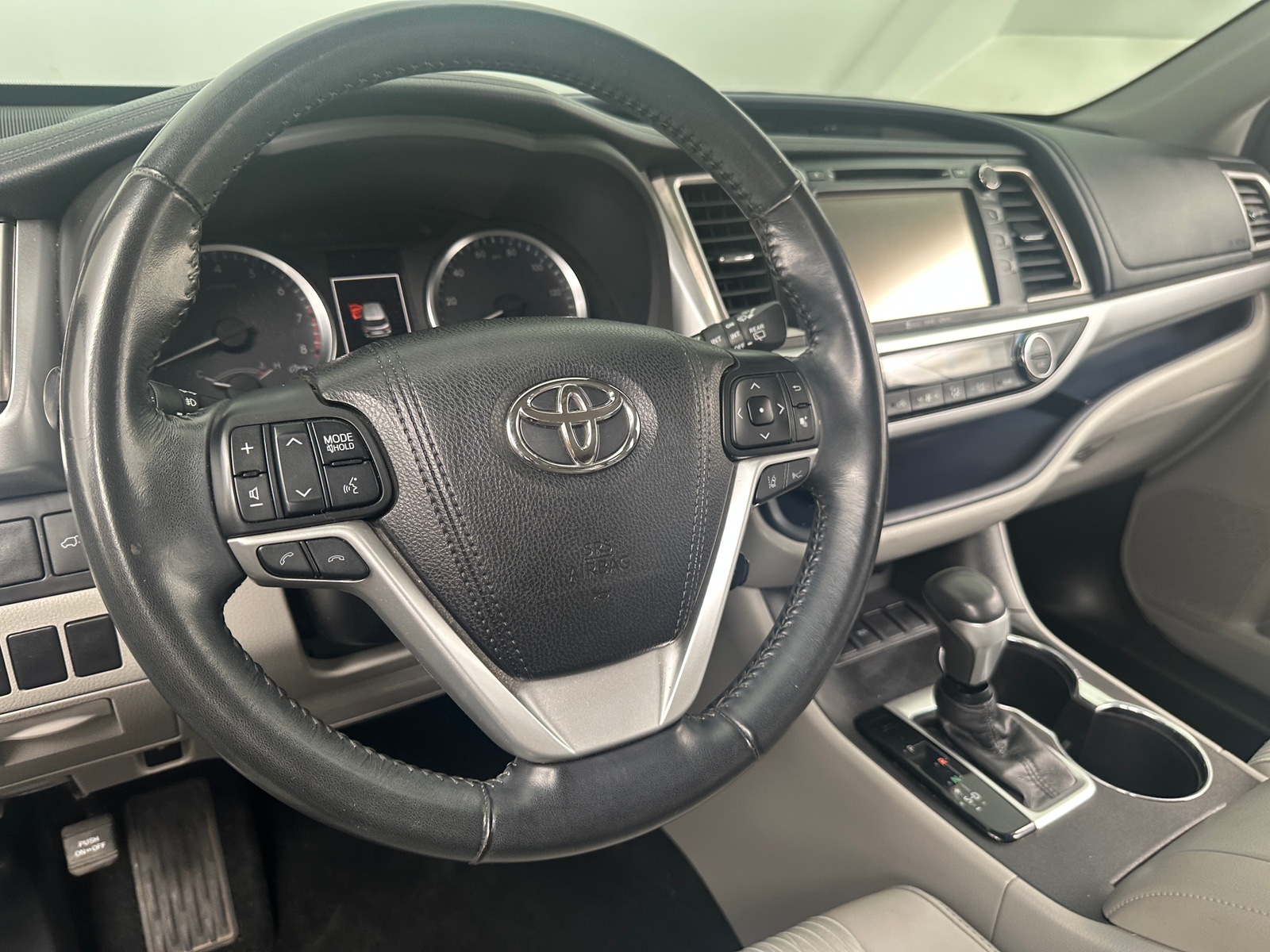 Thumbnail: 2018 Toyota Highlander - 5