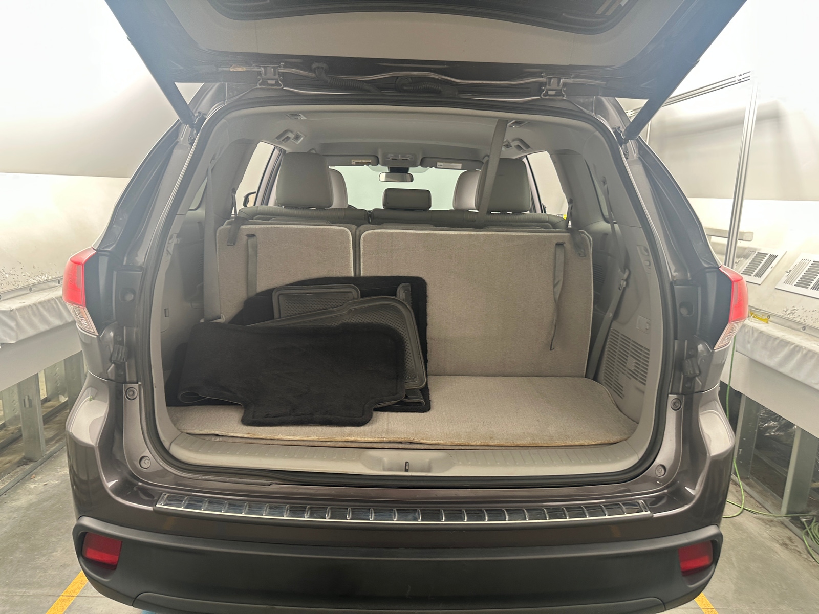 Thumbnail: 2018 Toyota Highlander - 7
