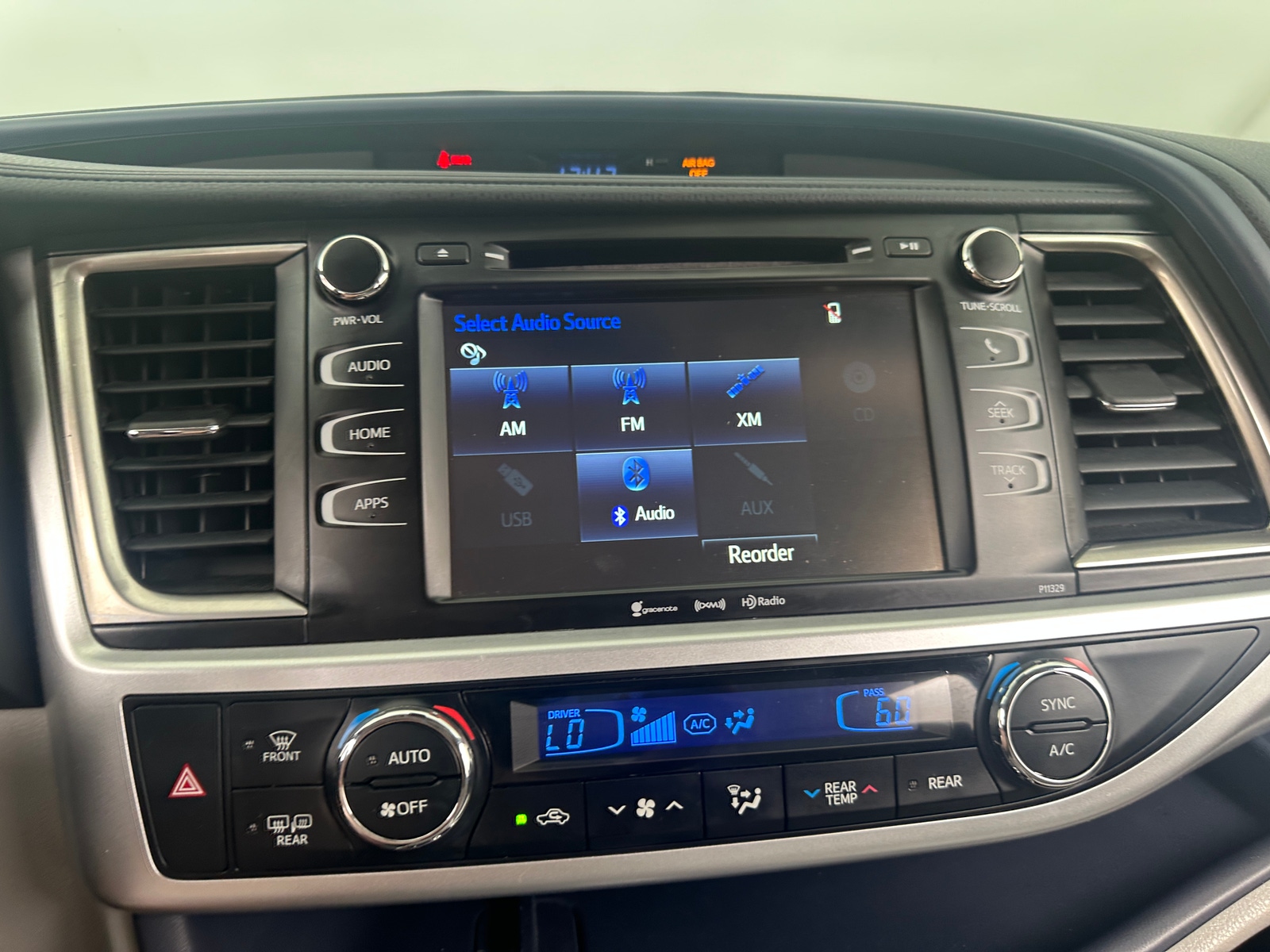 Thumbnail: 2018 Toyota Highlander - 4