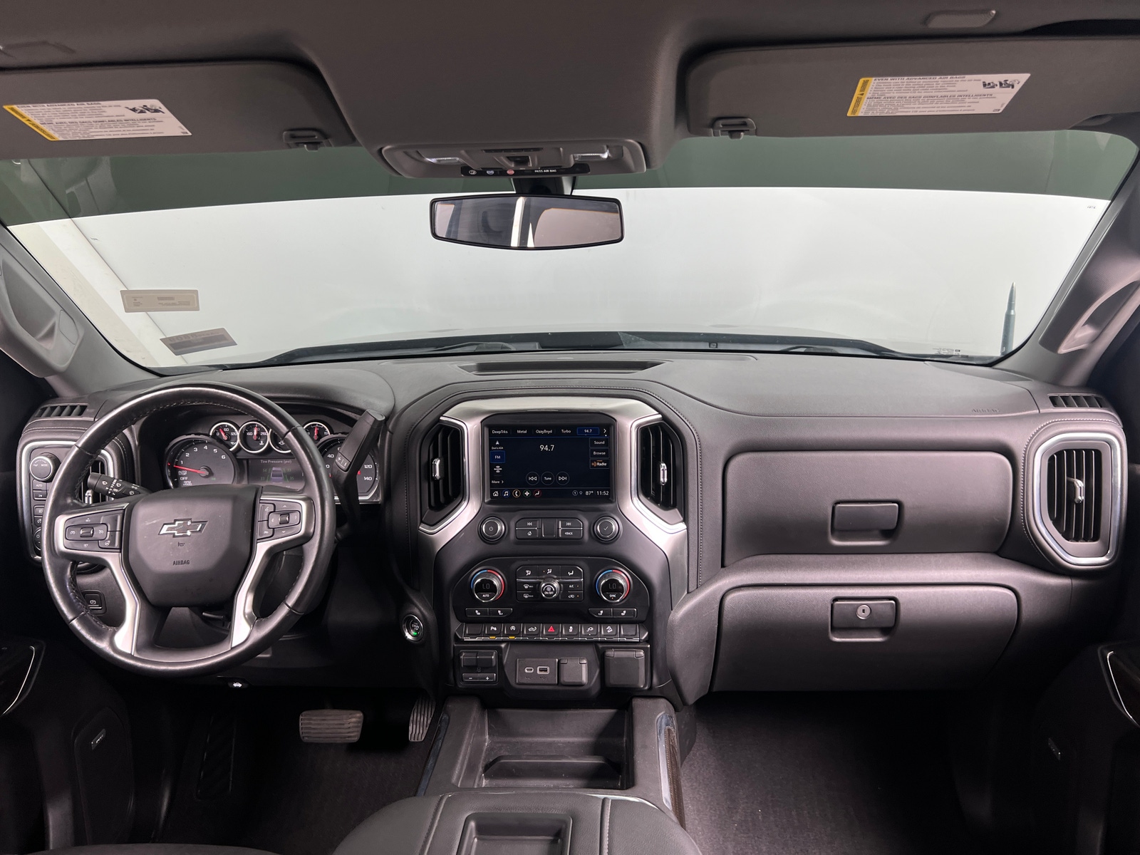 Thumbnail: 2021 Chevrolet Silverado 1500 - 3