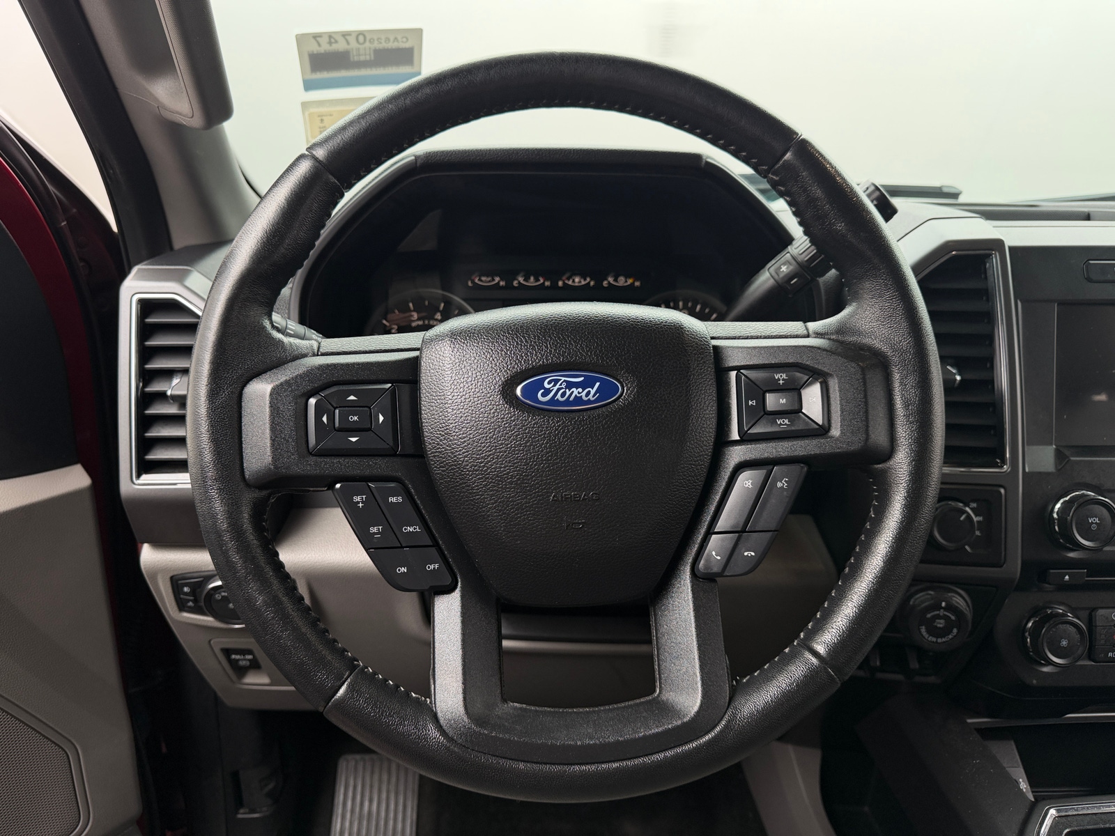 Thumbnail: 2018 Ford Econoline - 5