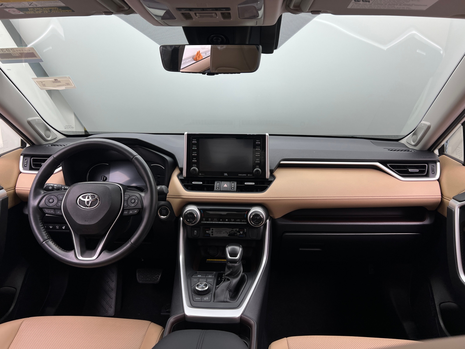 Thumbnail: 2020 Toyota RAV4 - 2