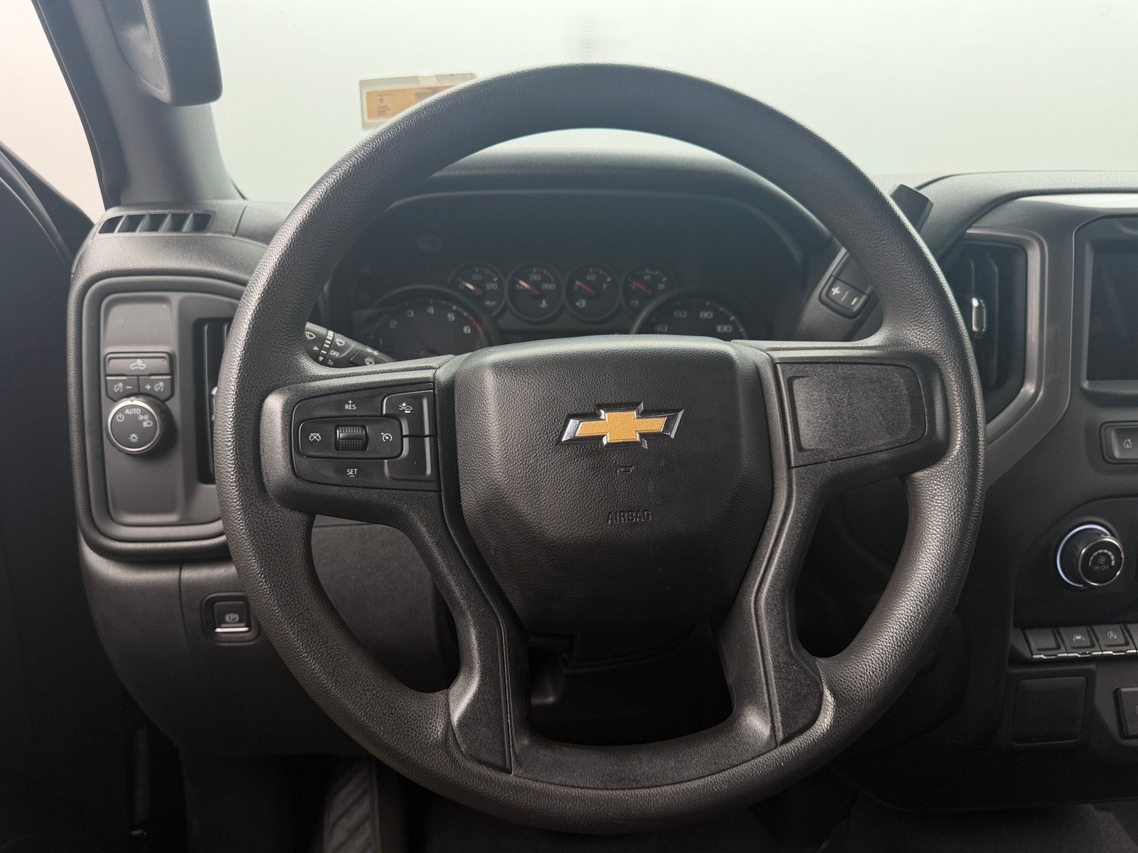 Thumbnail: 2023 Chevrolet Silverado 1500 - 5
