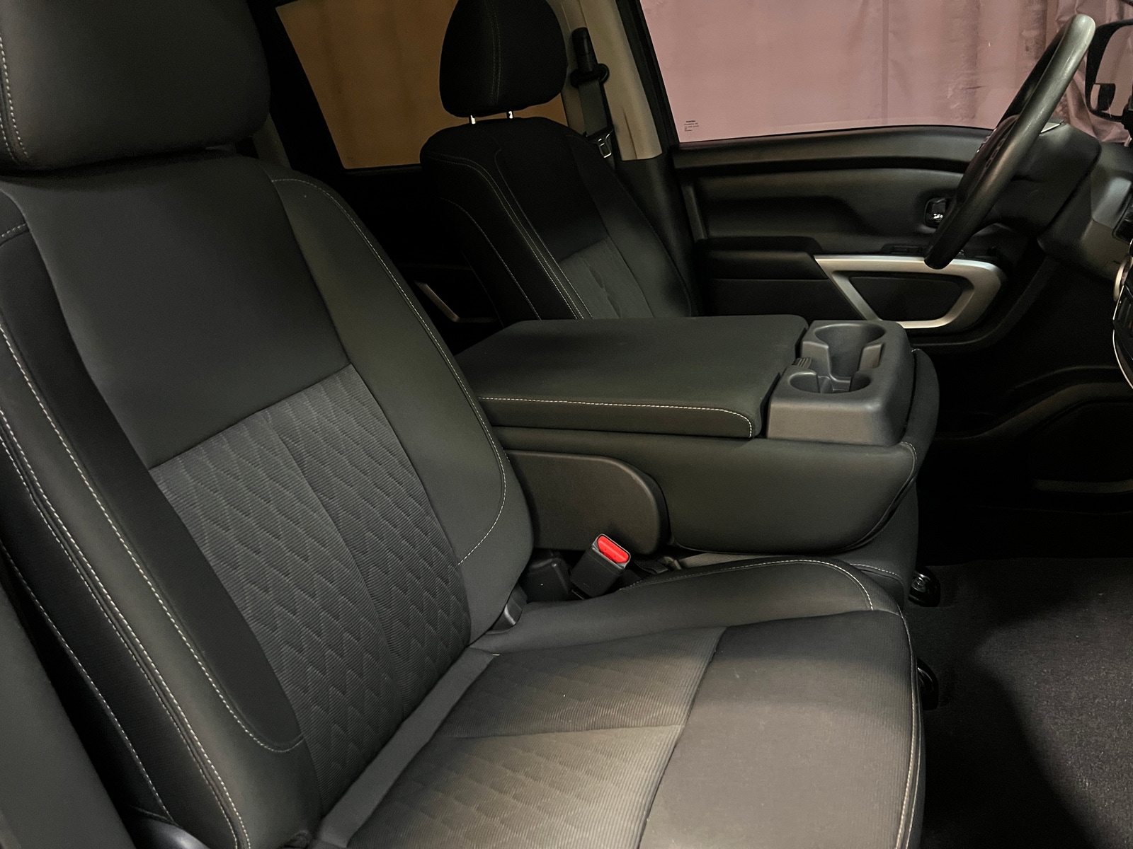 Thumbnail: 2017 Nissan Titan - 2