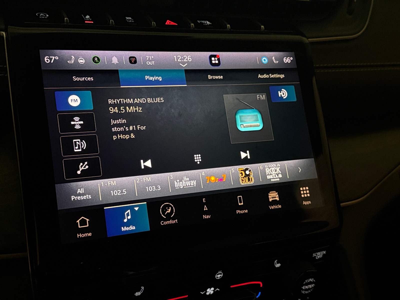 Thumbnail: 2023 Jeep Grand Cherokee - 3