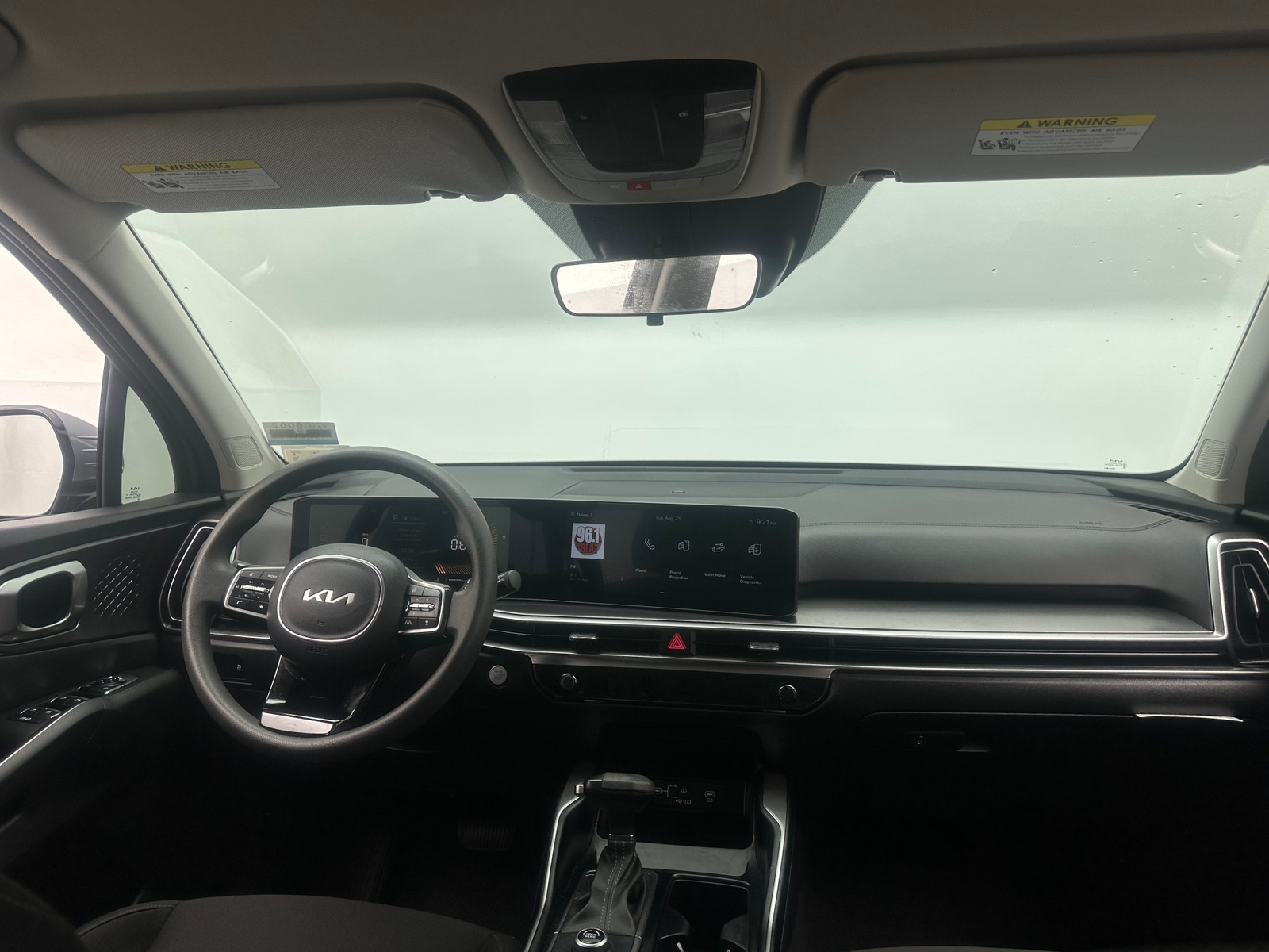 Thumbnail: 2024 Kia Sorento - 3