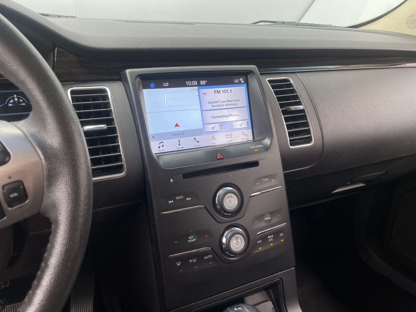 Thumbnail: 2019 Ford Flex - 3