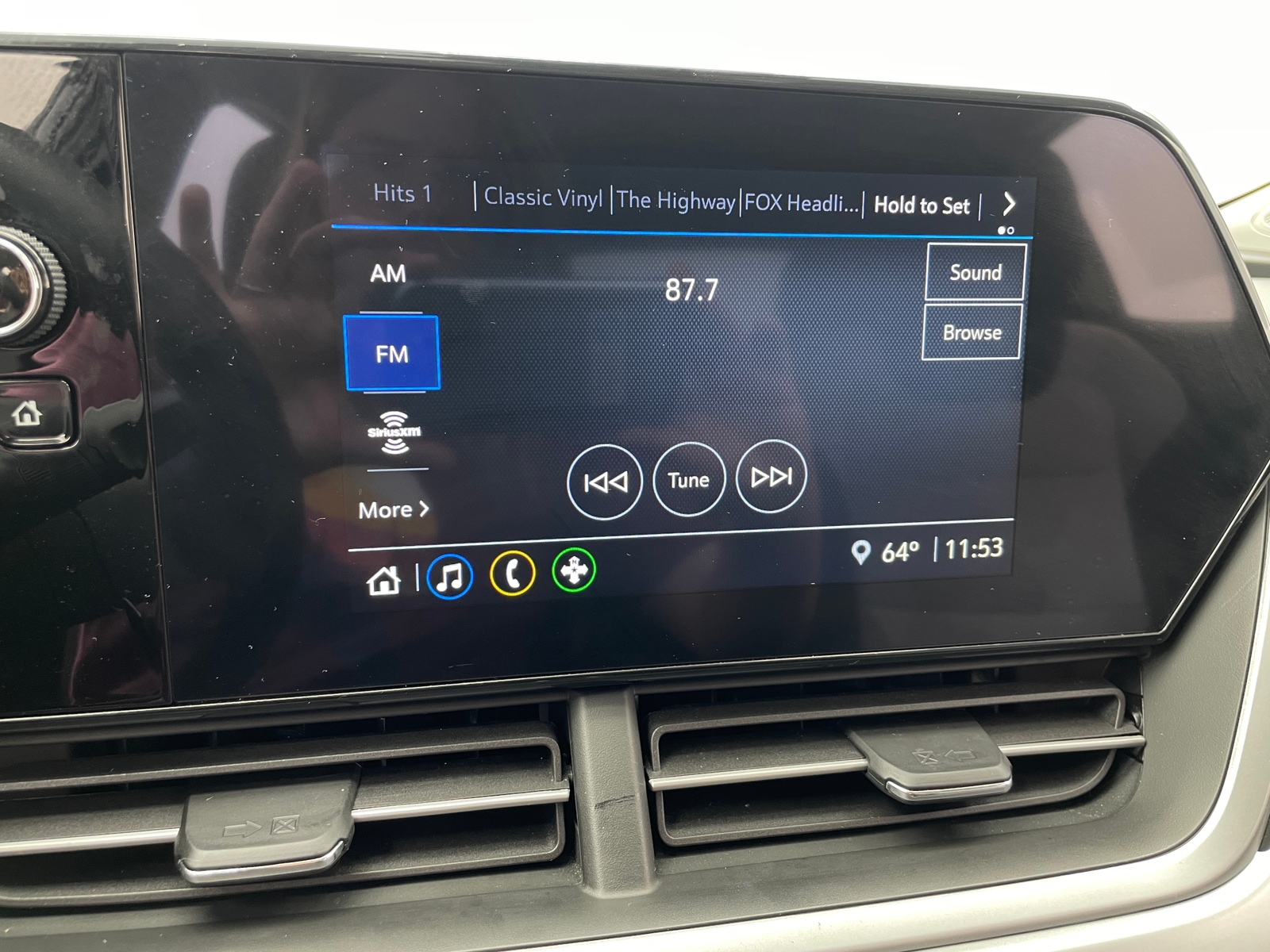 Thumbnail: 2026 Chevrolet Trax - 4