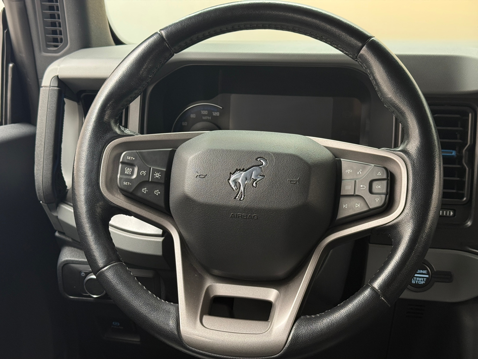 Thumbnail: 2021 Ford Bronco - 5