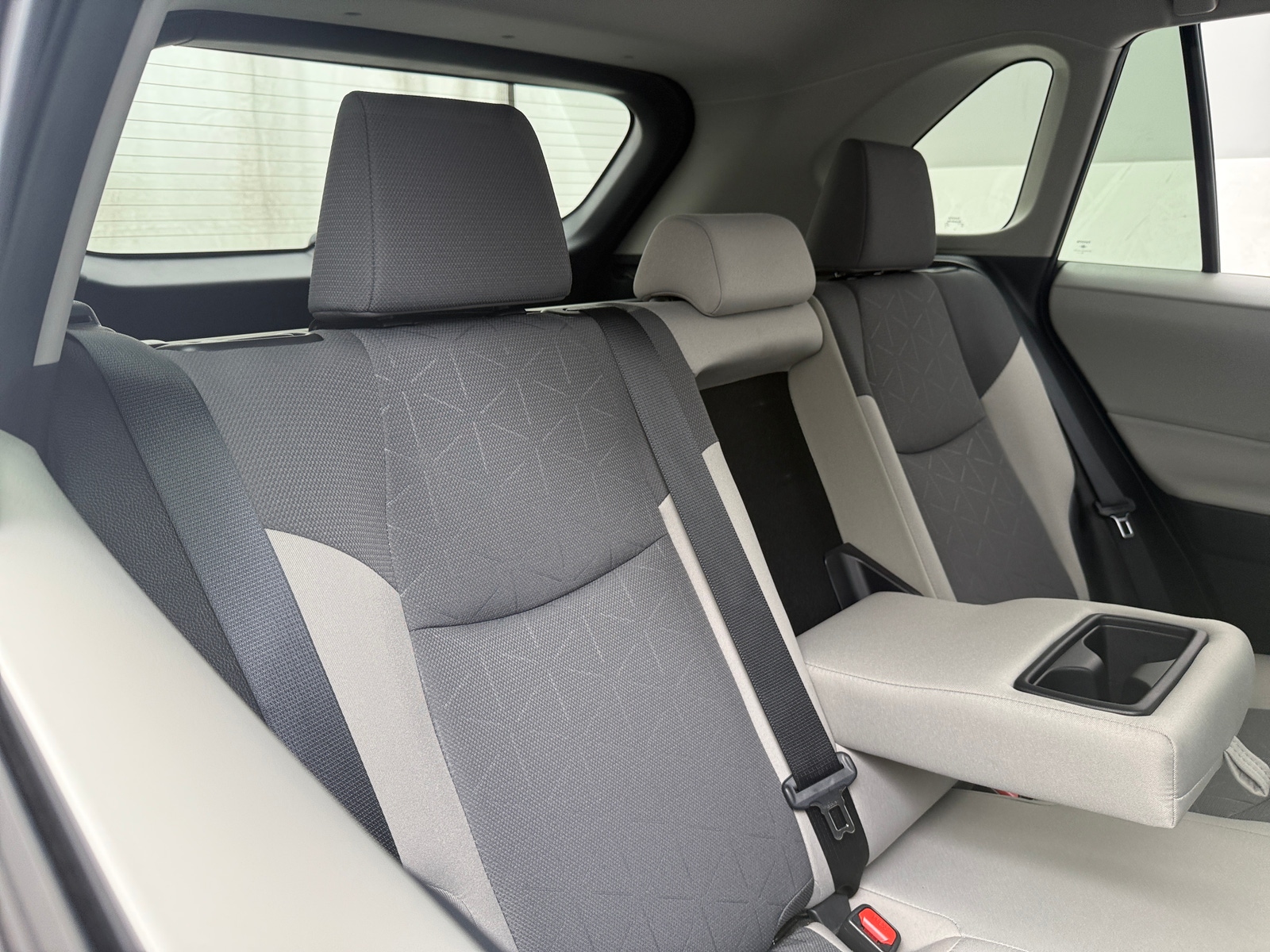 Thumbnail: 2025 Toyota RAV4 - 6