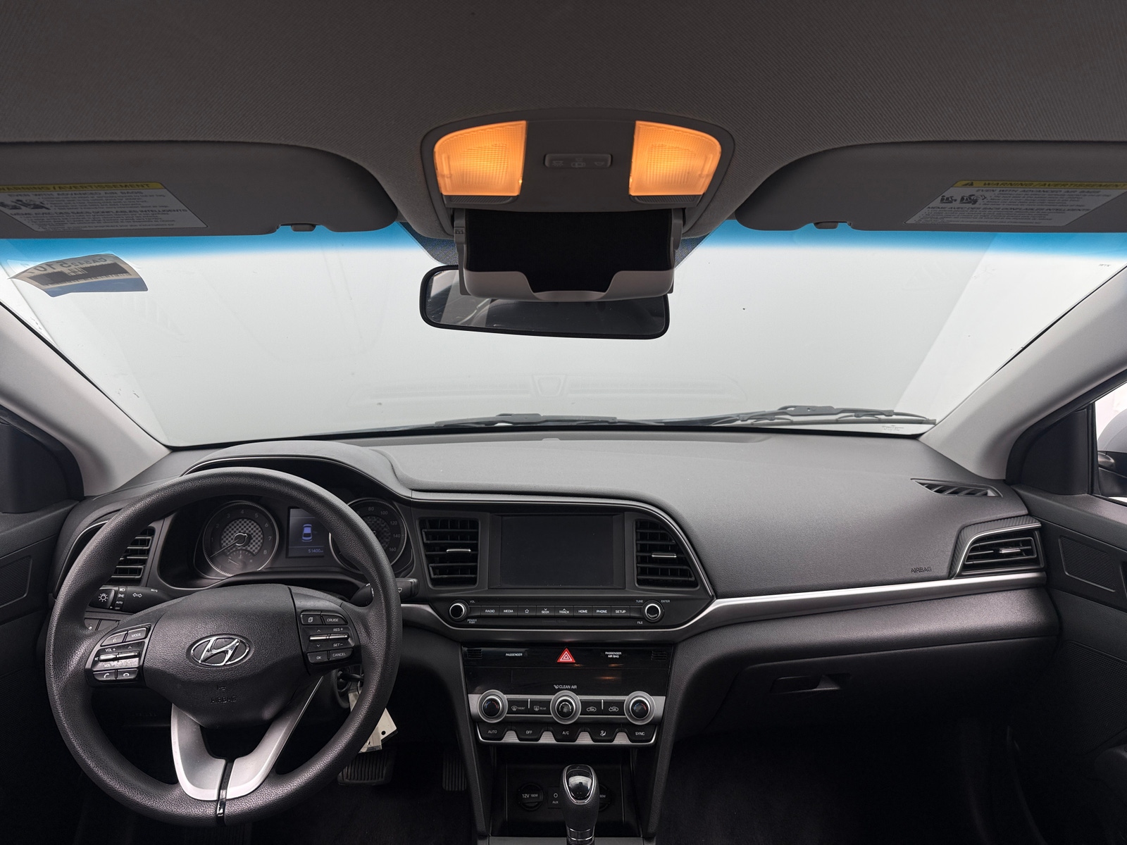 Thumbnail: 2020 Hyundai Elantra - 3
