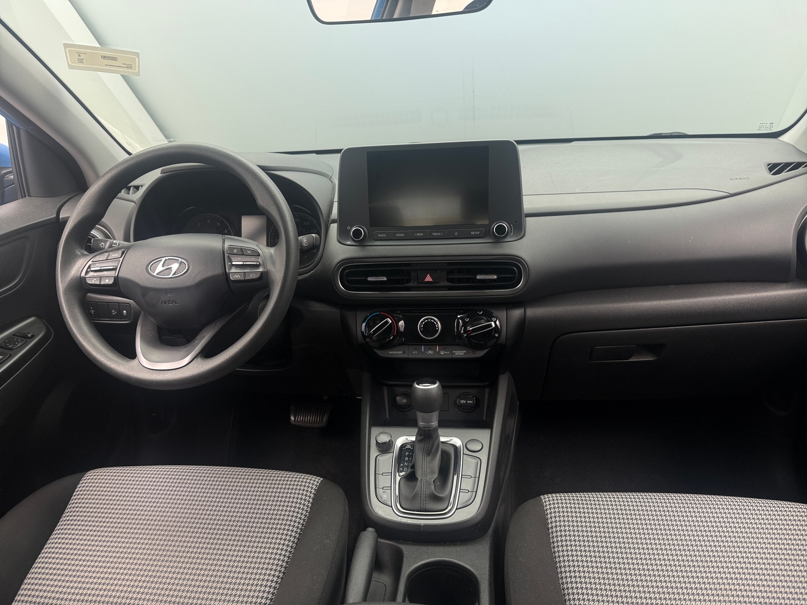 Thumbnail: 2022 Hyundai Kona - 3