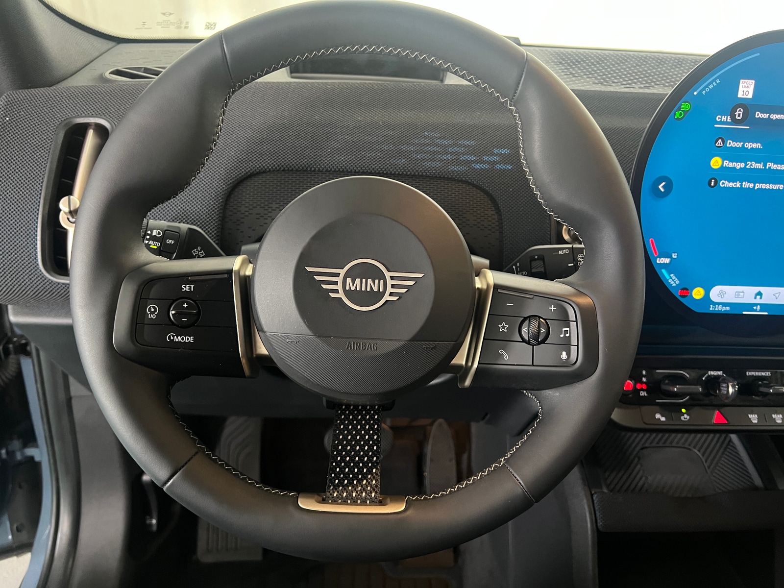 Thumbnail: 2025 MINI Cooper Countryman - 4