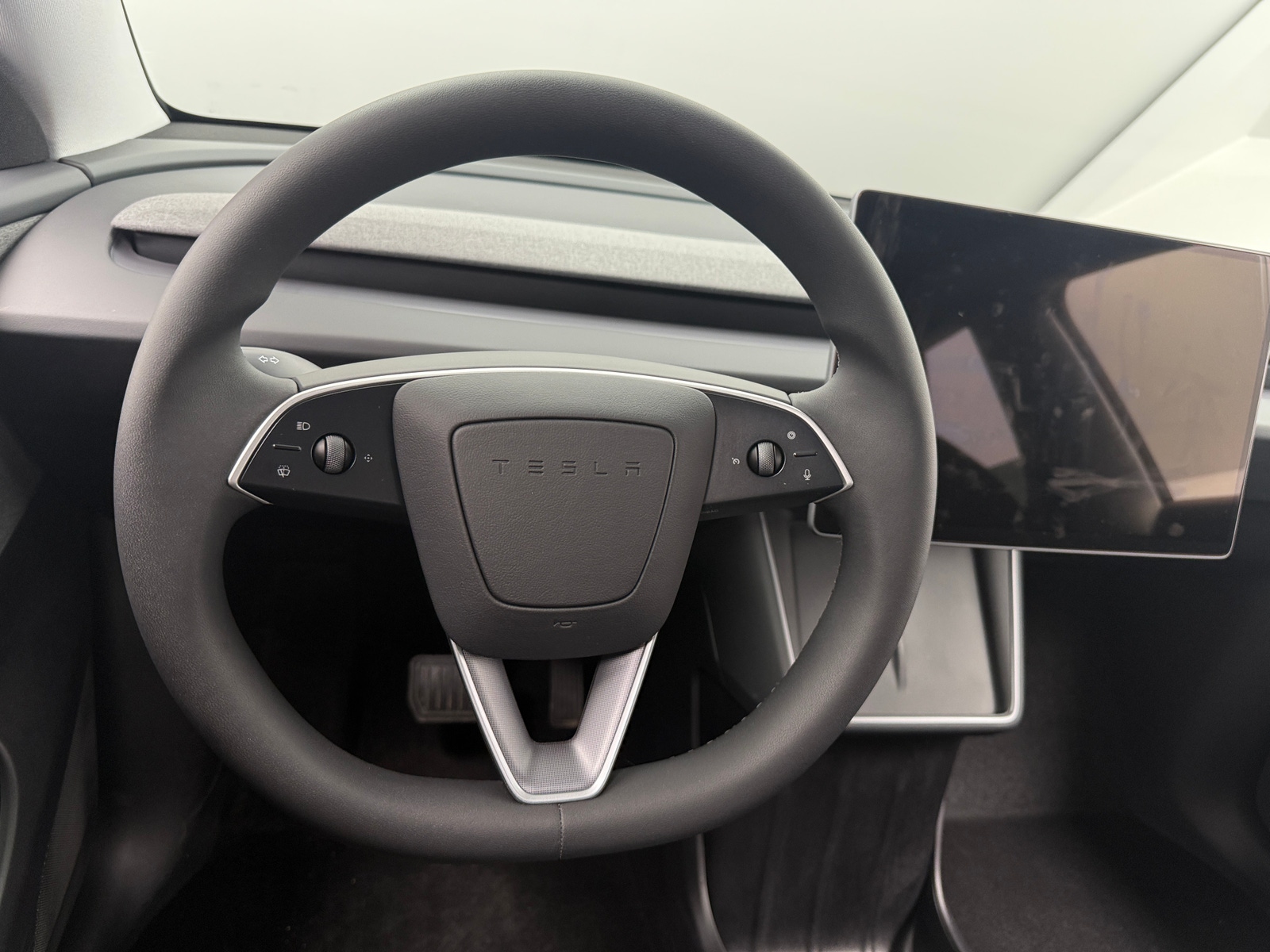 Thumbnail: 2026 Tesla Model Y - 5