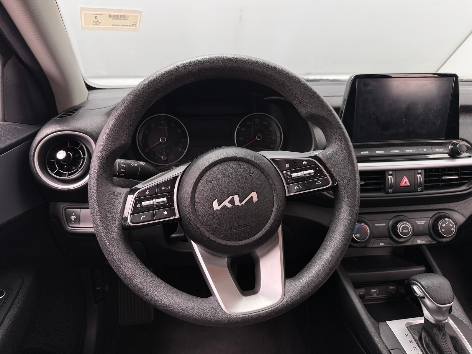 Thumbnail: 2024 Kia Forte - 5