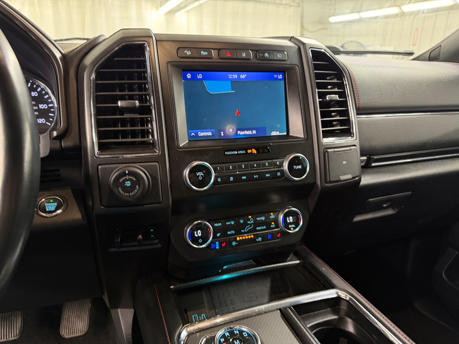 Thumbnail: 2020 Ford Expedition - 3
