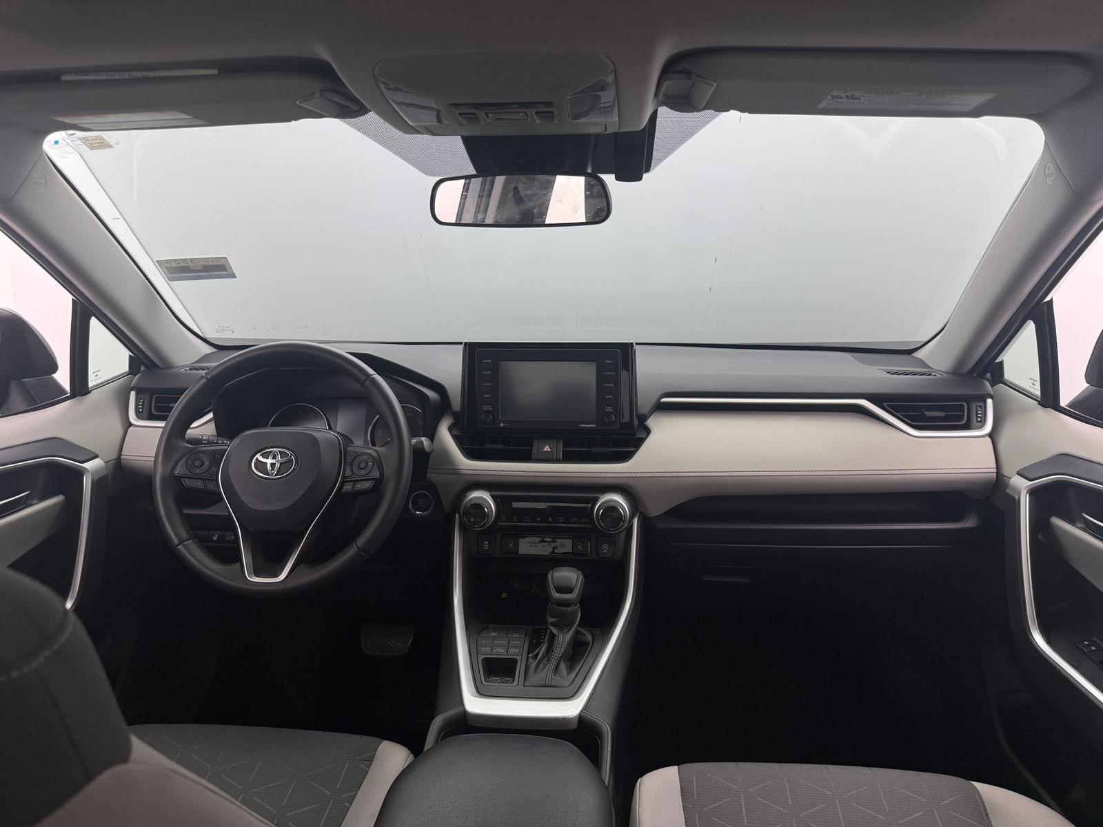 Thumbnail: 2021 Toyota RAV4 - 3