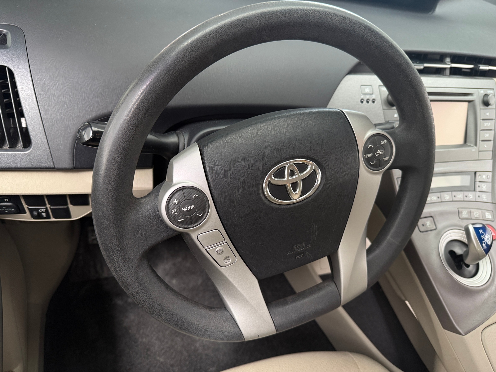 Thumbnail: 2015 Toyota Prius - 5