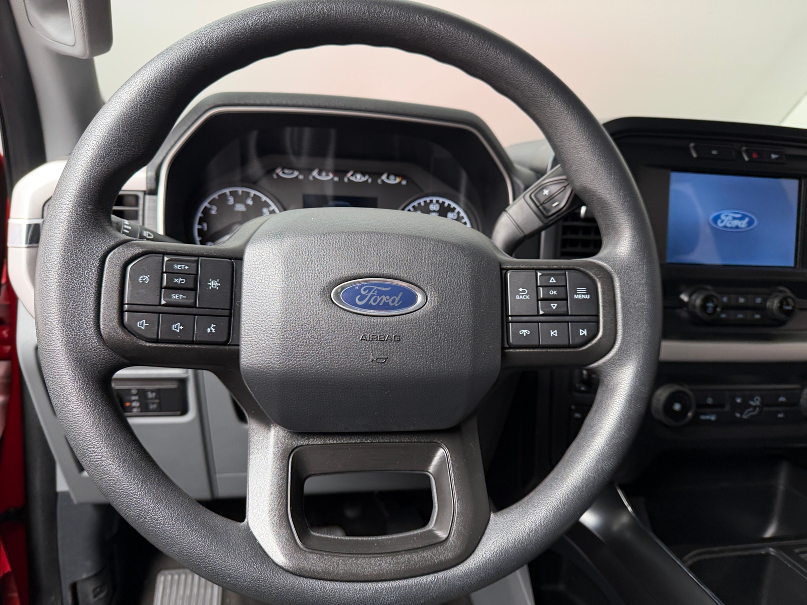 Thumbnail: 2022 Ford Econoline - 5