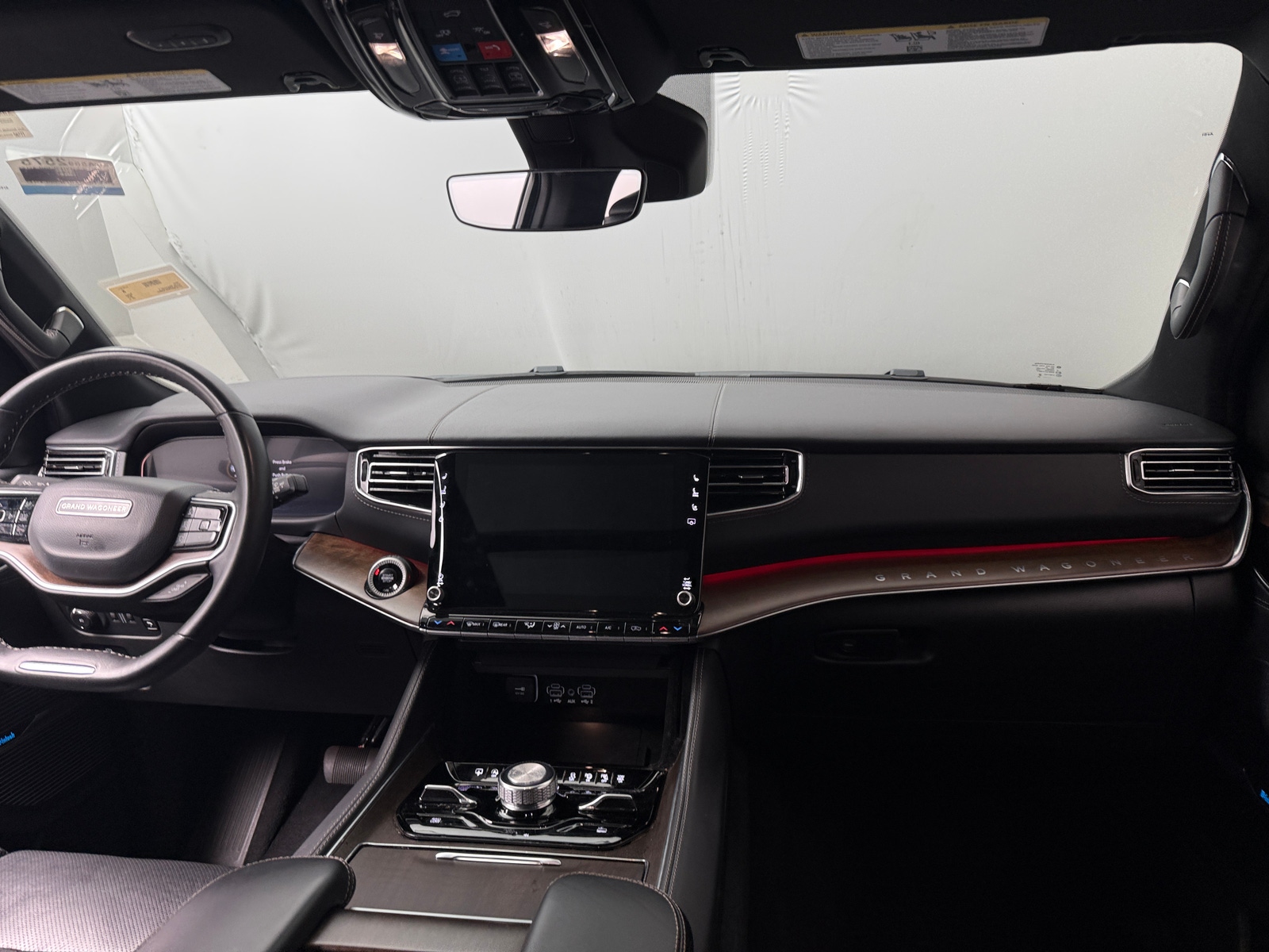 Thumbnail: 2024 Jeep Grand Wagoneer L - 2