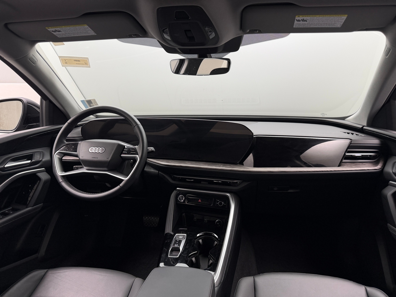Thumbnail: 2025 Audi Q5 - 3