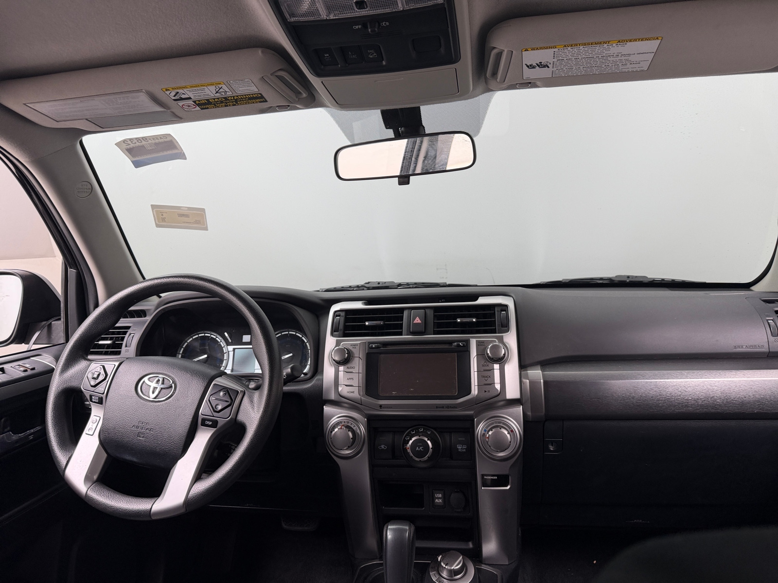 Thumbnail: 2016 Toyota 4Runner - 3