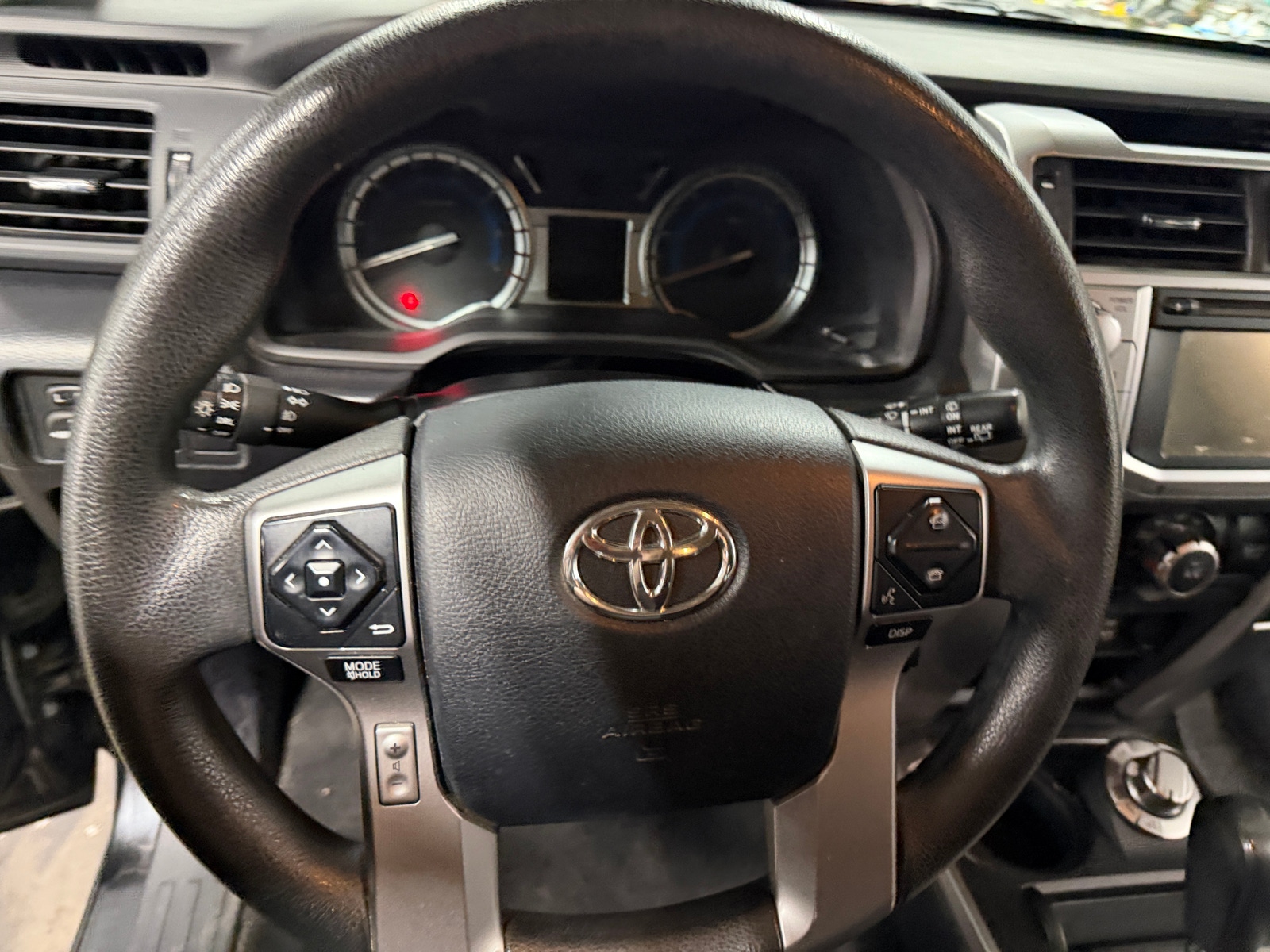 Thumbnail: 2016 Toyota 4Runner - 5