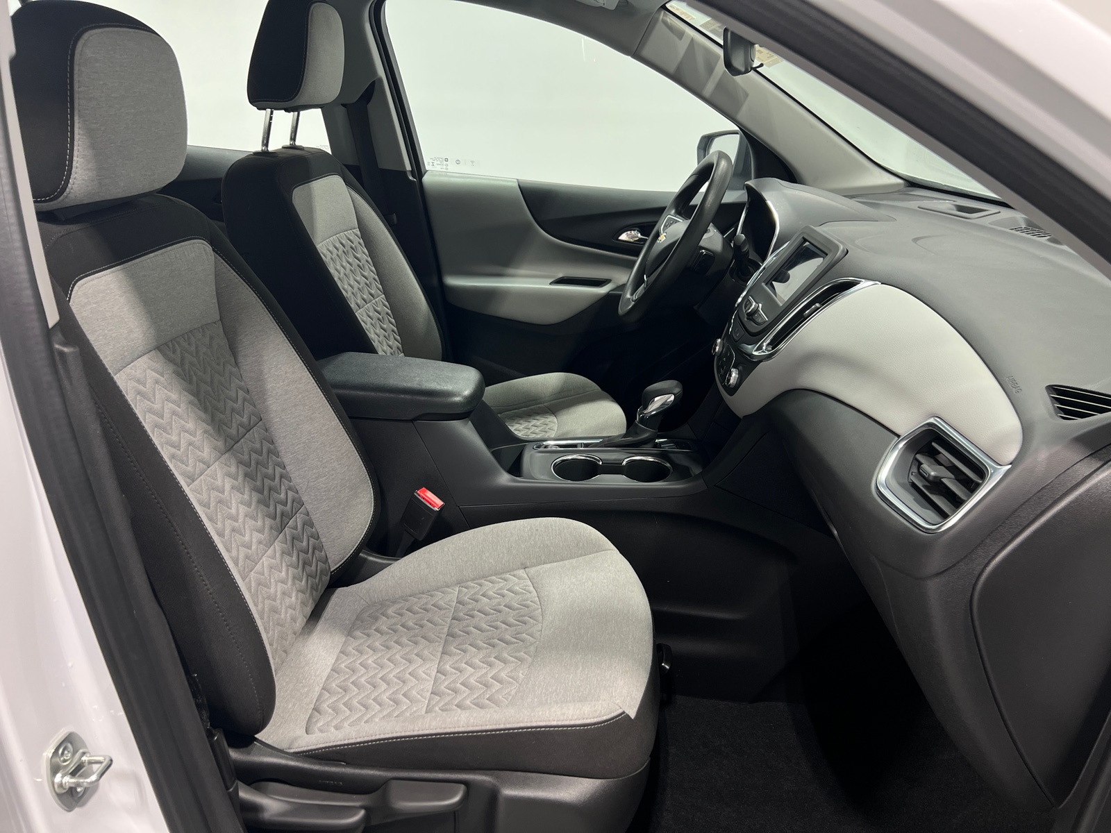 Thumbnail: 2024 Chevrolet Equinox - 2
