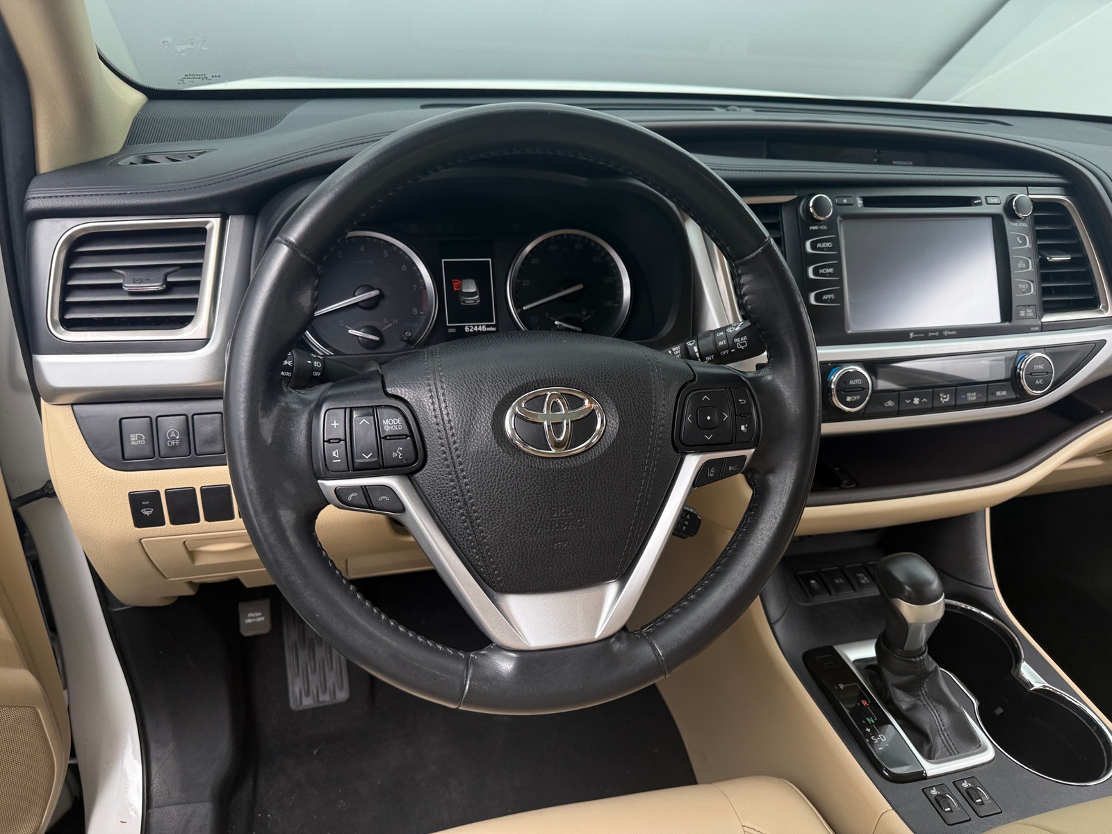 Thumbnail: 2019 Toyota Highlander - 4