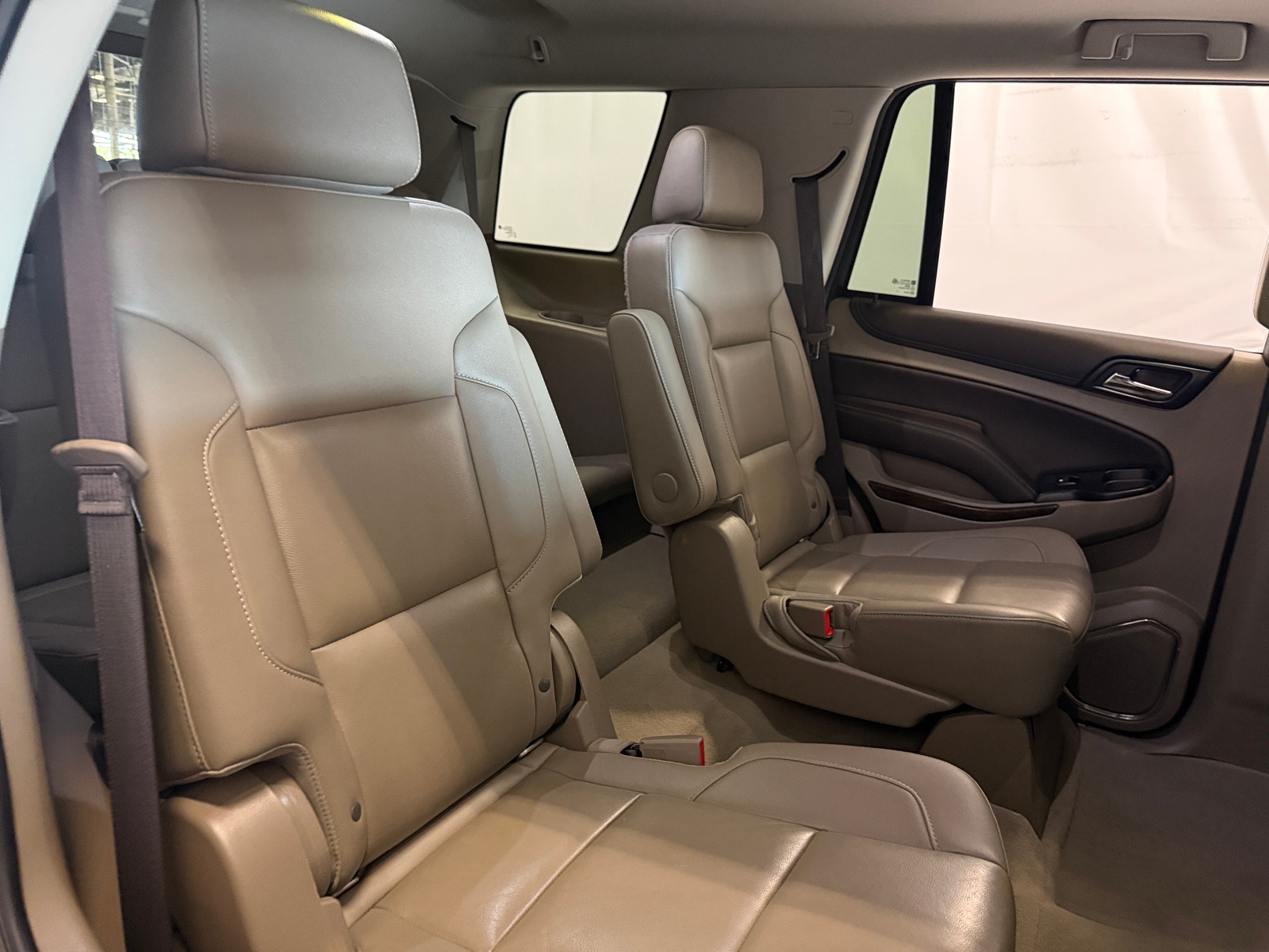 Thumbnail: 2020 Chevrolet Tahoe - 5