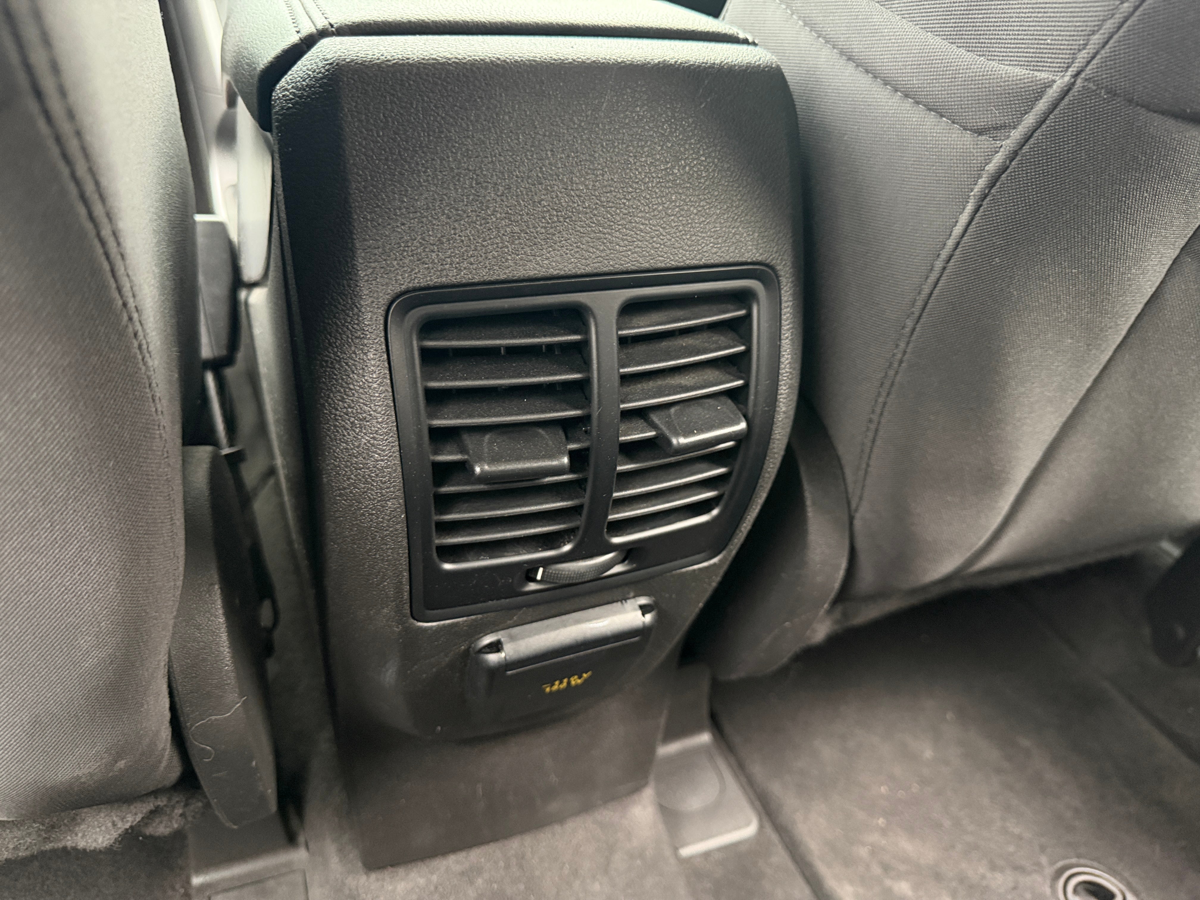 Used 2014 Ford Escape SE with VIN 1FMCU0GX0EUC28791 for sale in Pewaukee, WI