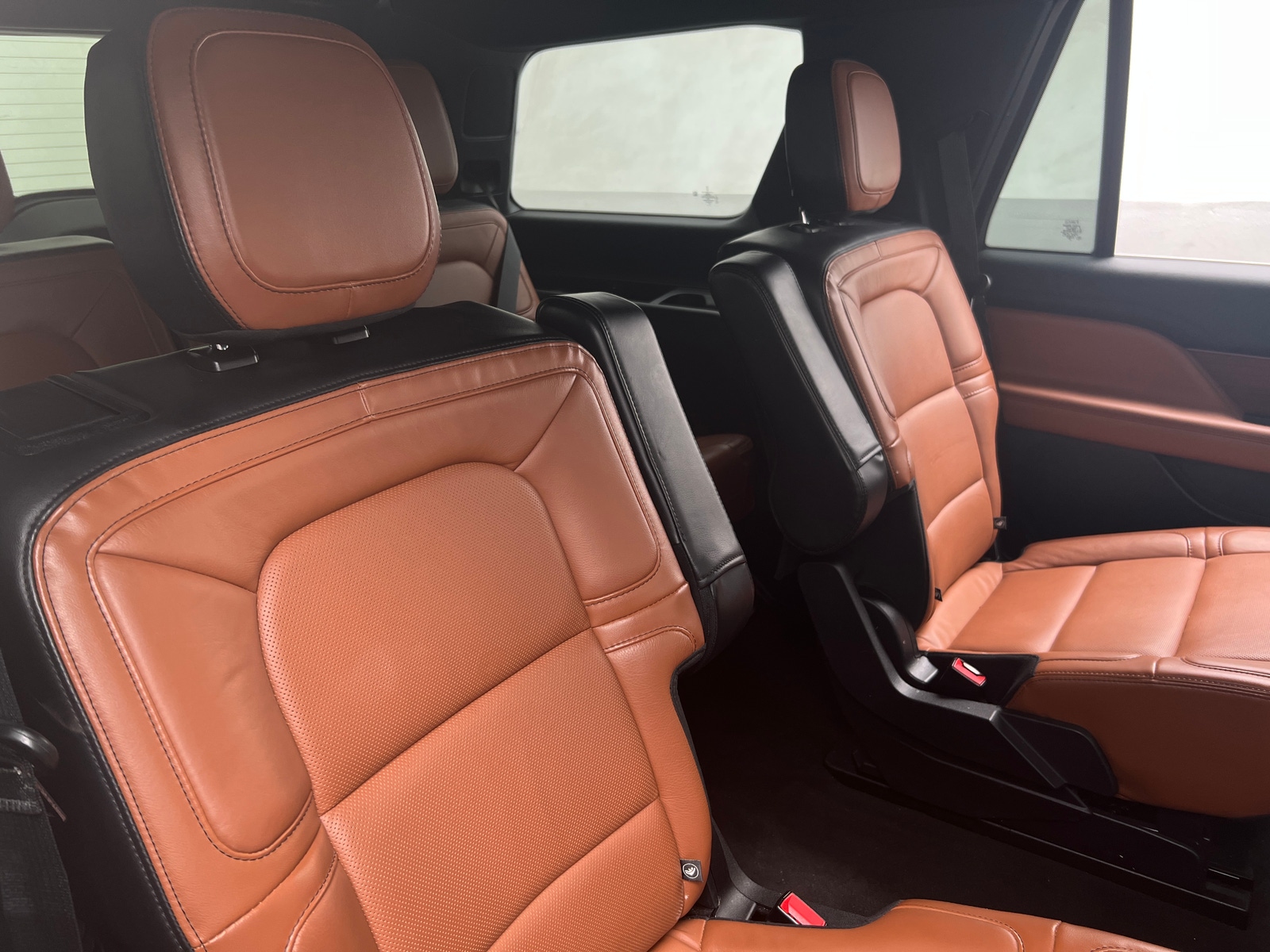 Thumbnail: 2021 Lincoln Navigator - 5
